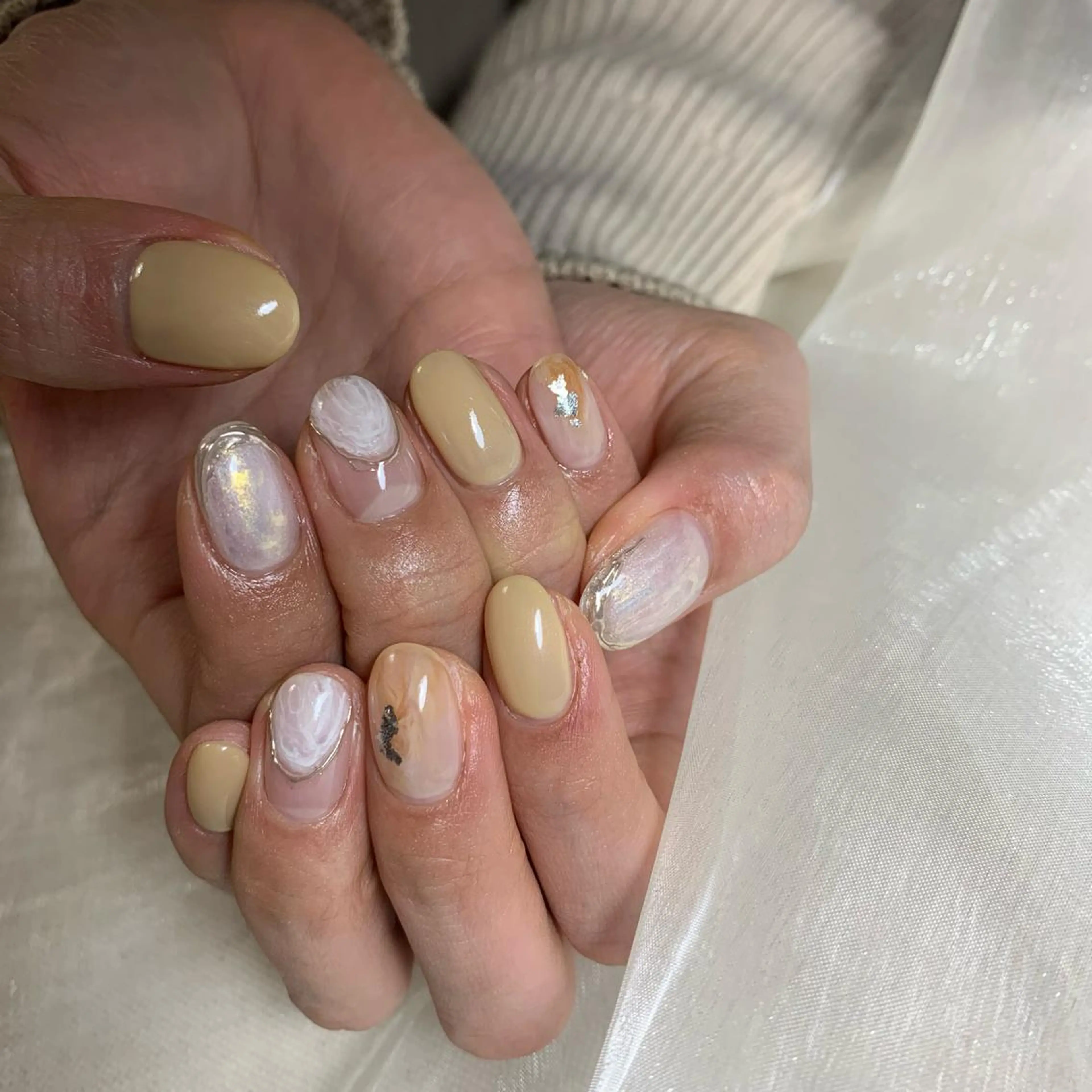 ネイル ハンドネイル repos~ルポ~所属・里見 麗のネイルデザイン