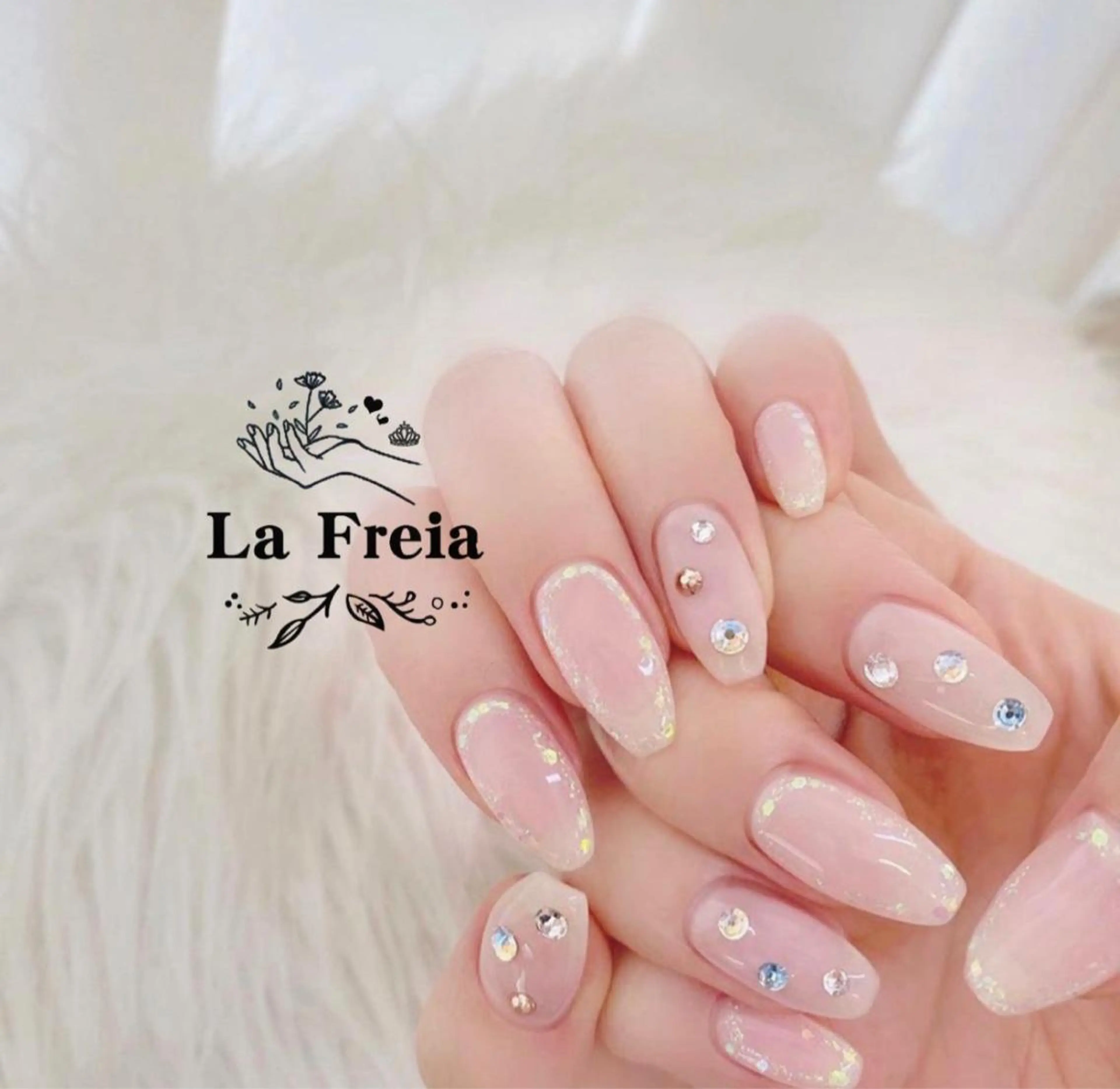ネイル ハンドネイル ハンドケア 🤩 Yuliaユリアのネイルデザイン