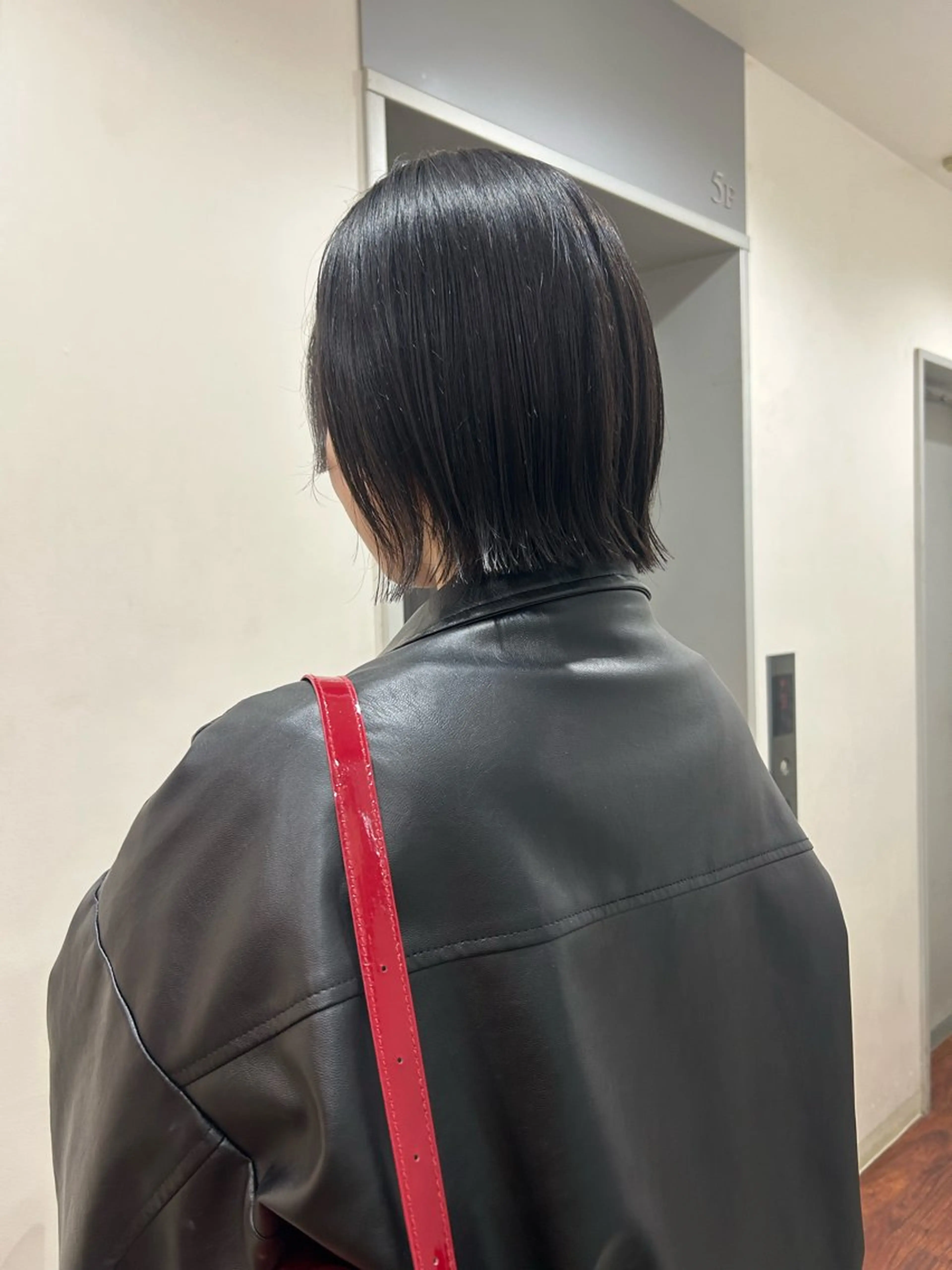 ミディアム ボブ nina🤎/ 似合わせカットのヘアスタイル