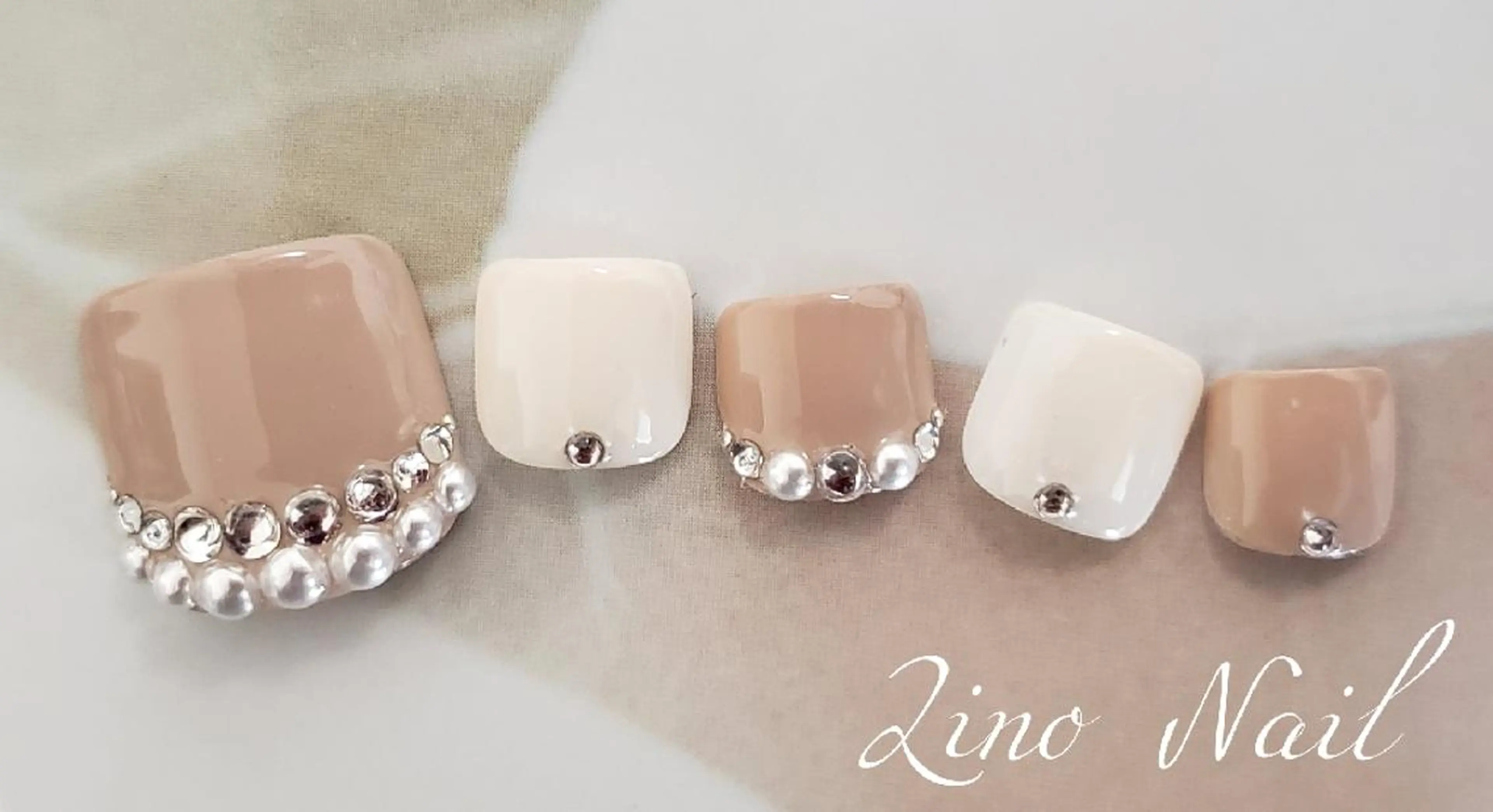 ネイル Lino Nailのネイルデザイン