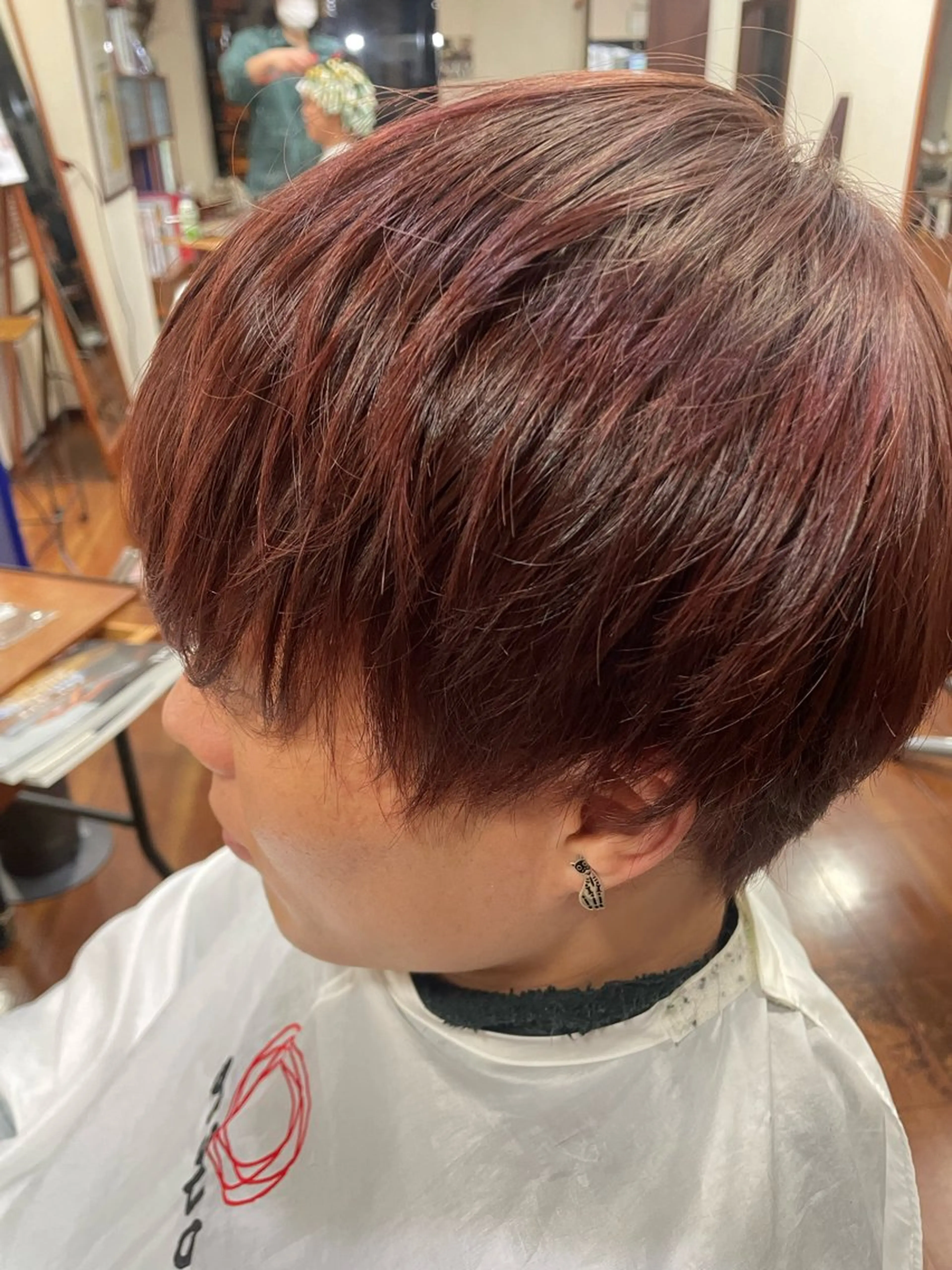 ショート カラー メンズ メンズブリーチ ブリーチ ブラウンカラー レッドカラー レッドブラウン boucle所属・浅岡 昭汰のヘアスタイル