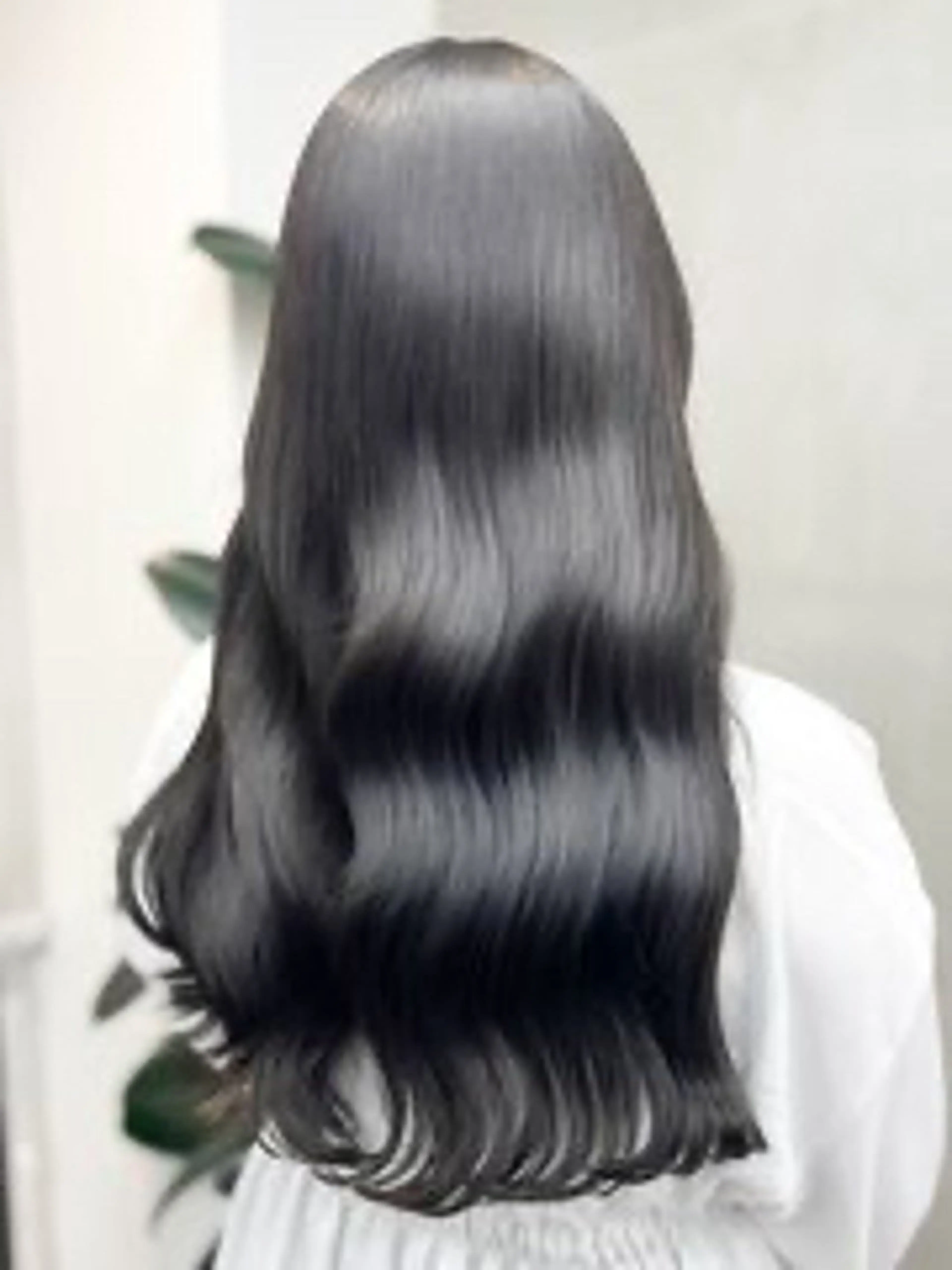 ロング 髪質改善✨/ 透明感カラー🫧のヘアスタイル