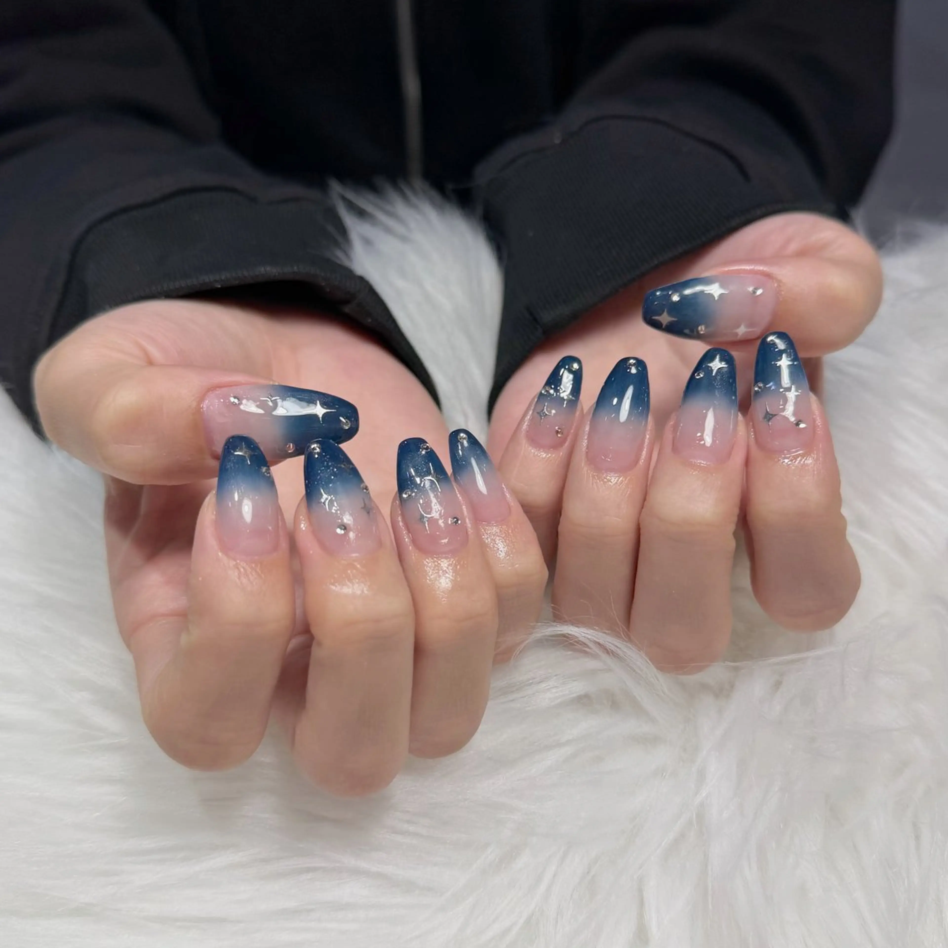 ネイル ハンドネイル tumake🫧 Ayuri🩵のネイルデザイン