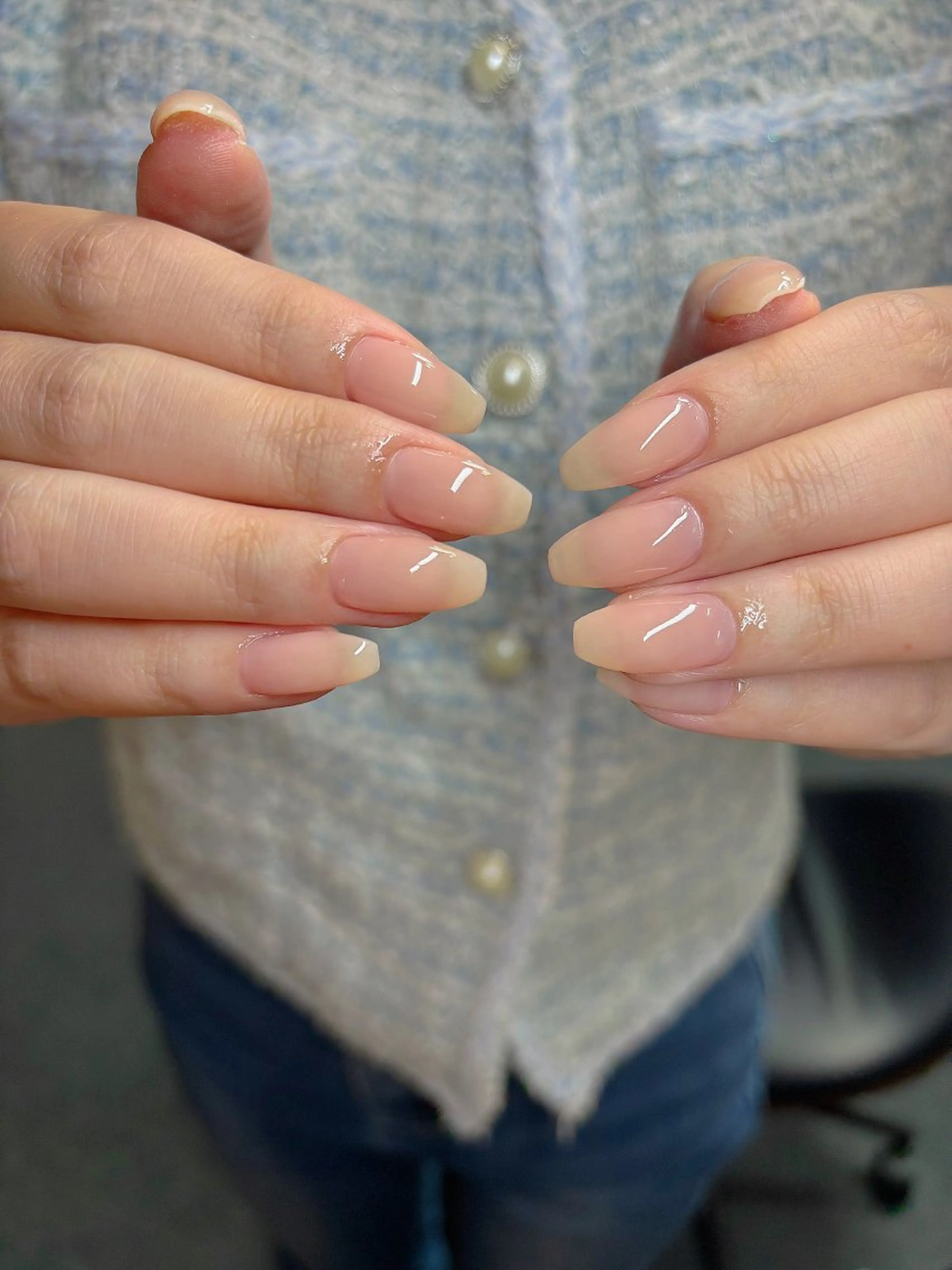 ネイル オフィスネイル ワンカラーネイル シンプルネイル ハンドネイル ハンドケア 🎀NAIL🎀 AI🪄︎︎◝✩のネイルデザイン