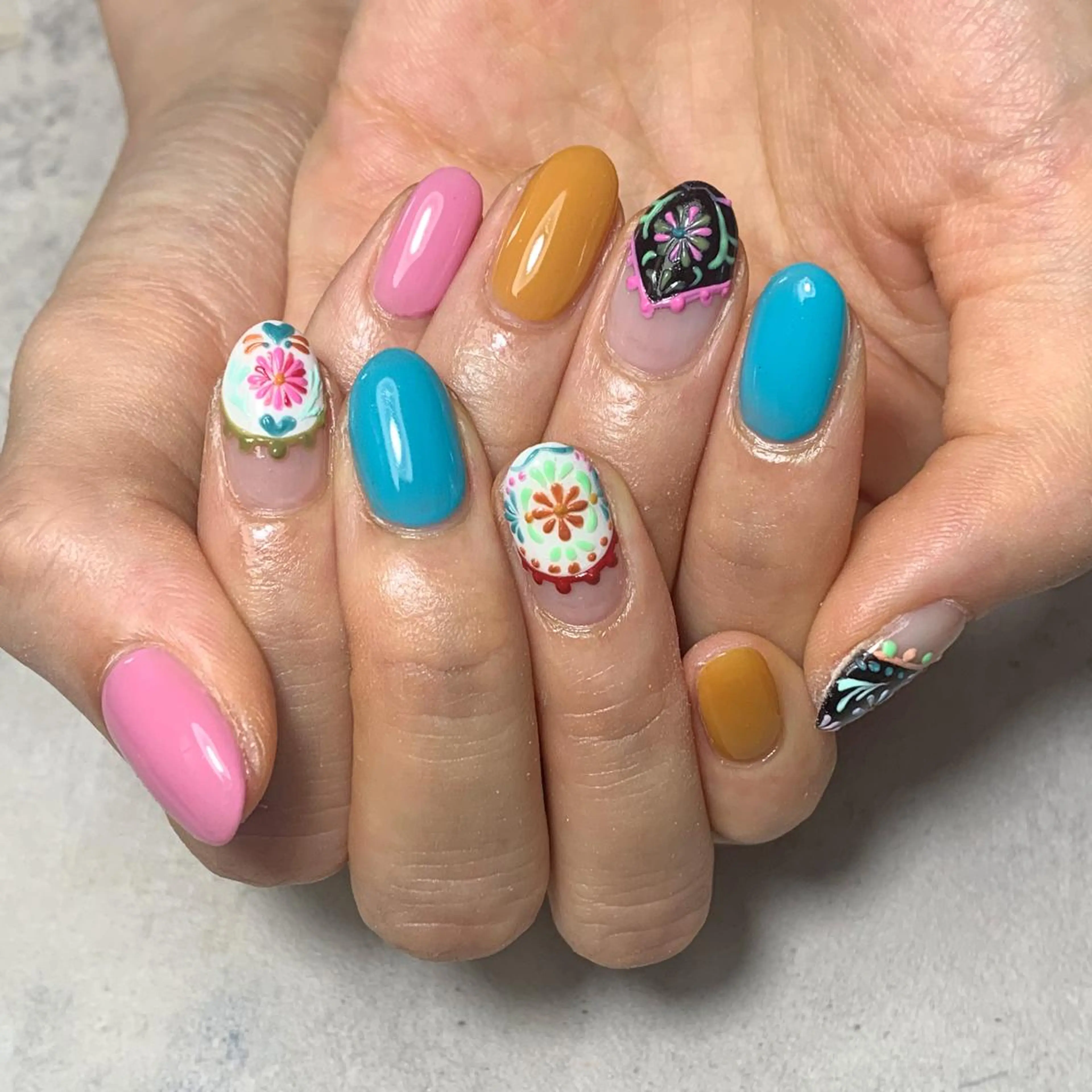 ネイル ハンドネイル atelier　FIORITURA所属・FIORITURA aiのネイルデザイン