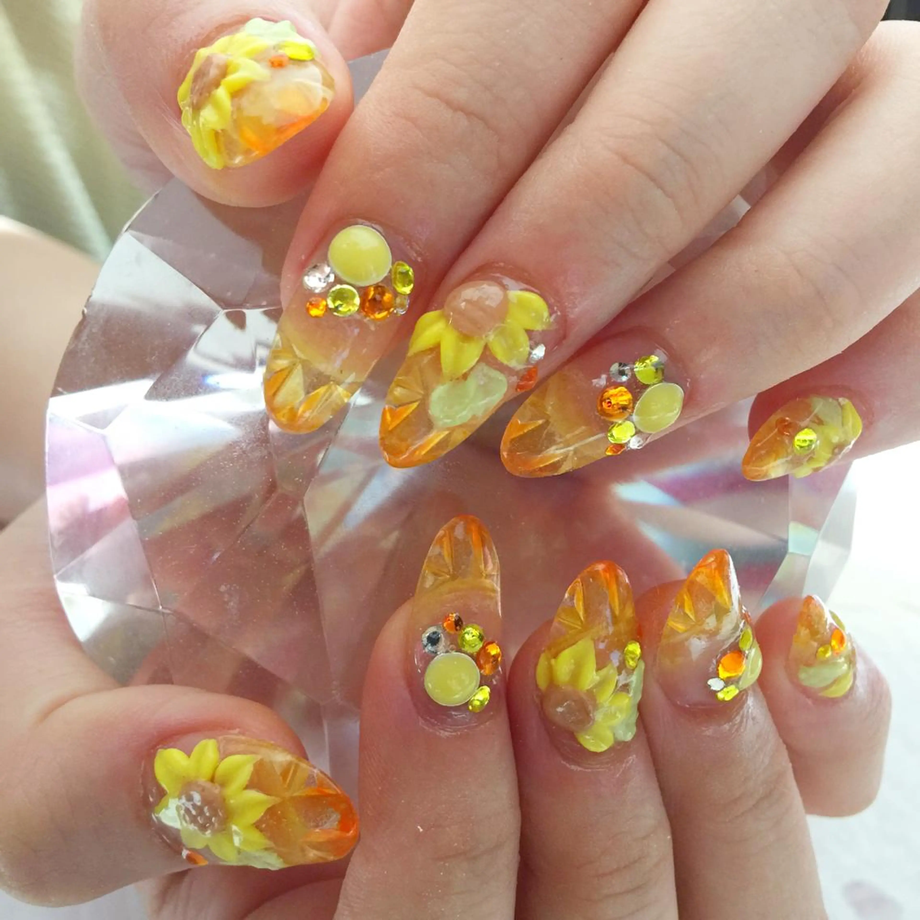ネイル グラデーション YUN 💅のネイルデザイン