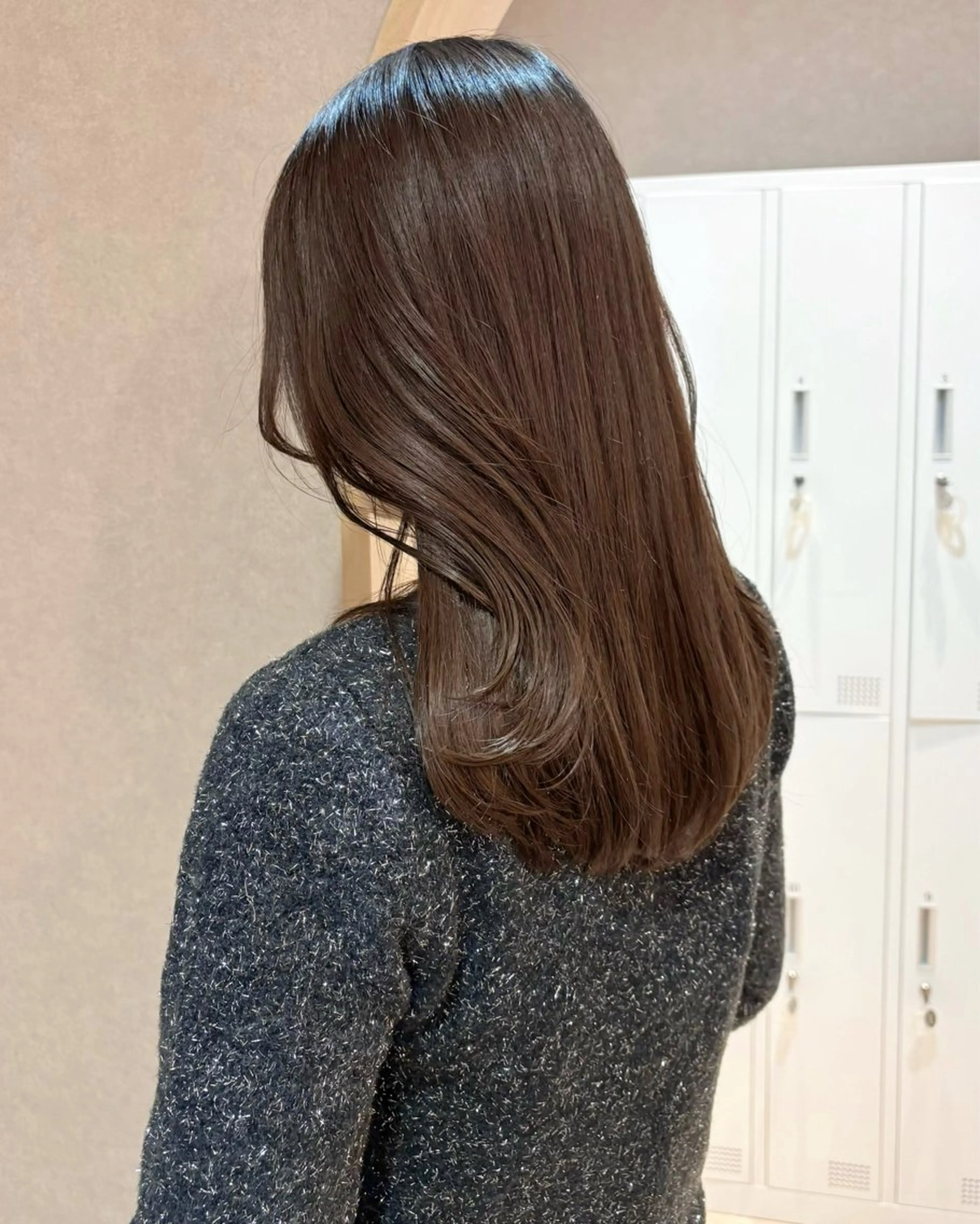 ミディアム カット ヘアカラー トリートメント 似合わせ/透明感 /レイヤー/りほ🤍のヘアスタイル