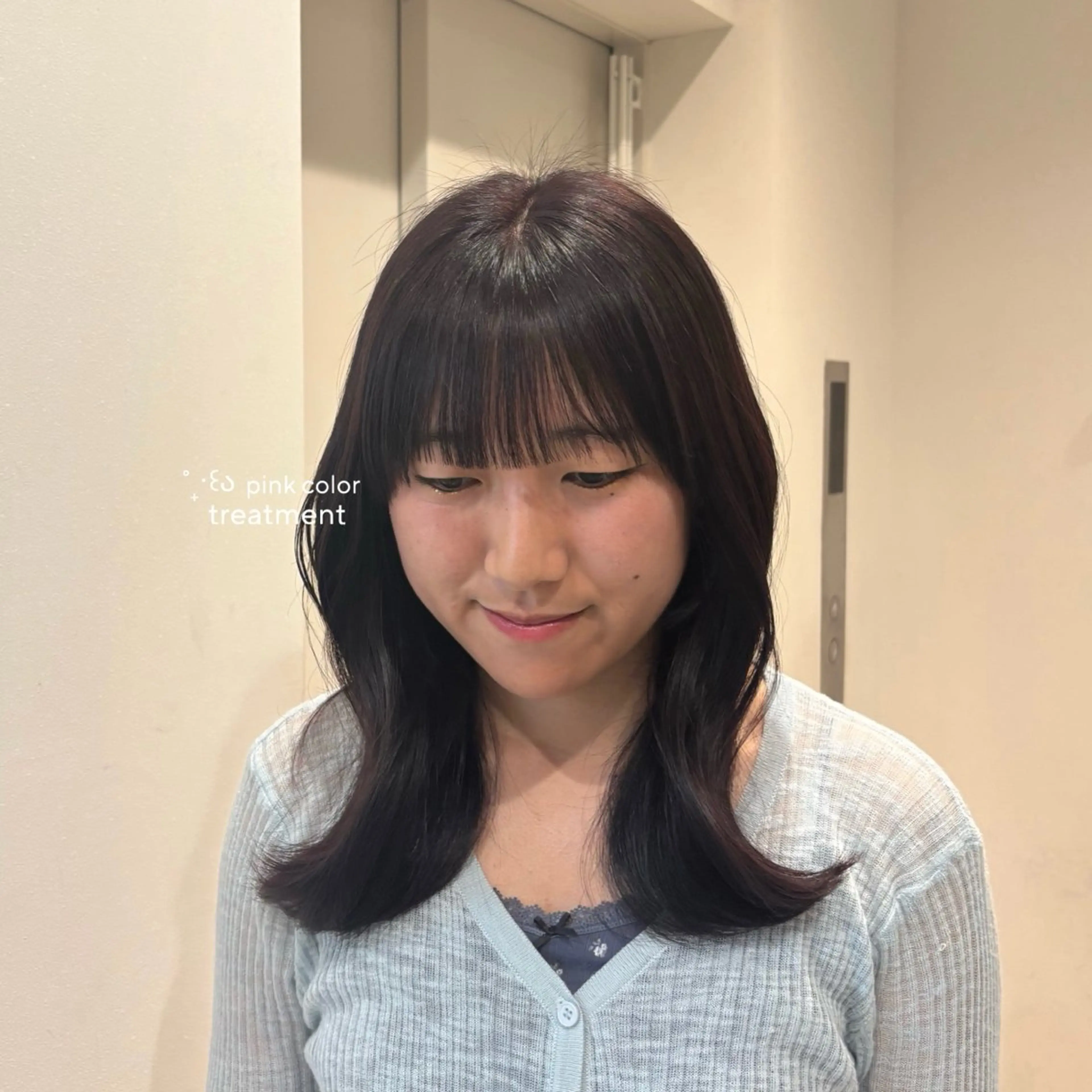 カラー ピンクカラー ヘアカラー 🩶透明感カラー🩶 ミズキのヘアスタイル