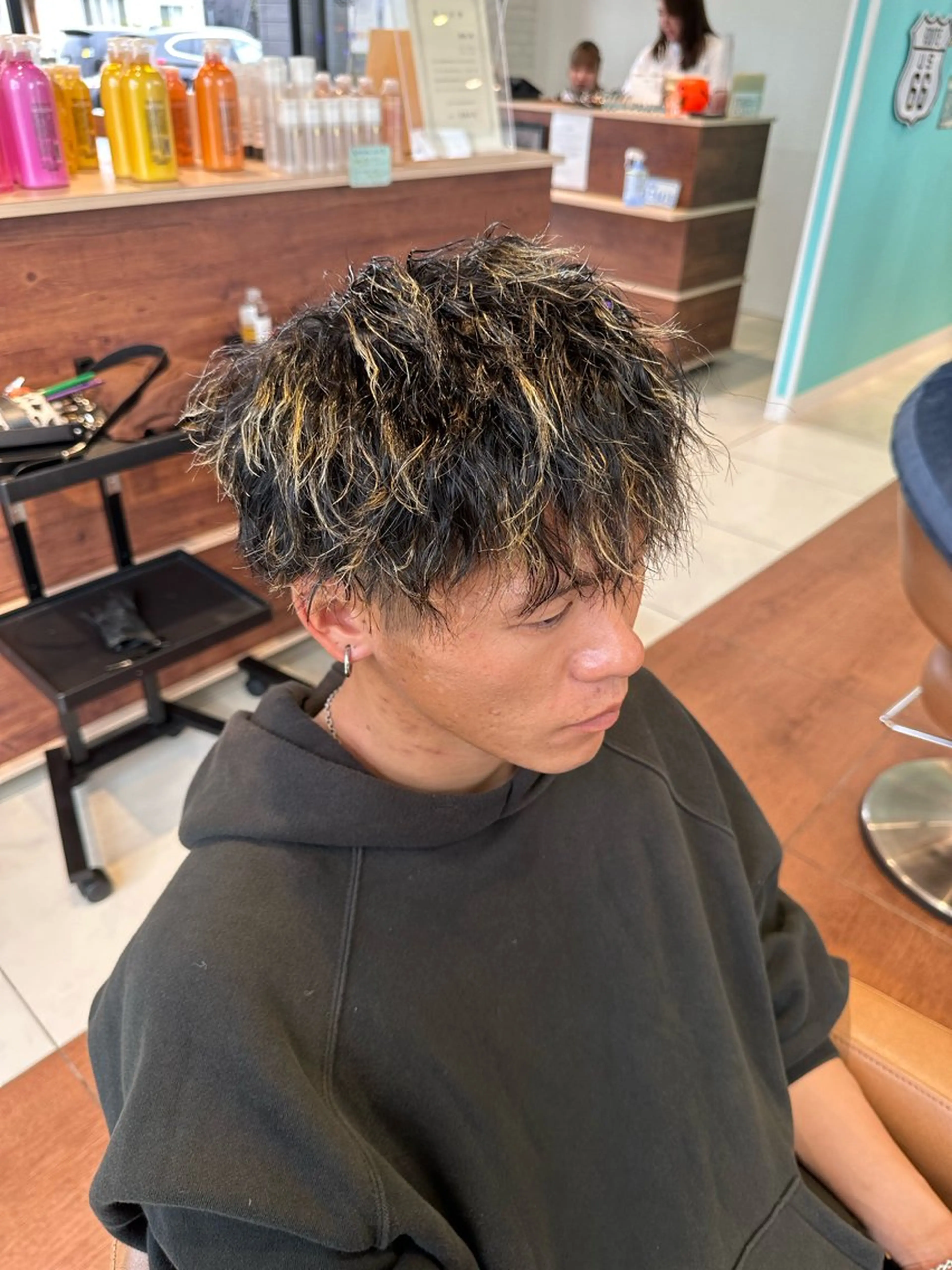 パーマ メンズ パーマ 西方 歩乃佳のヘアスタイル