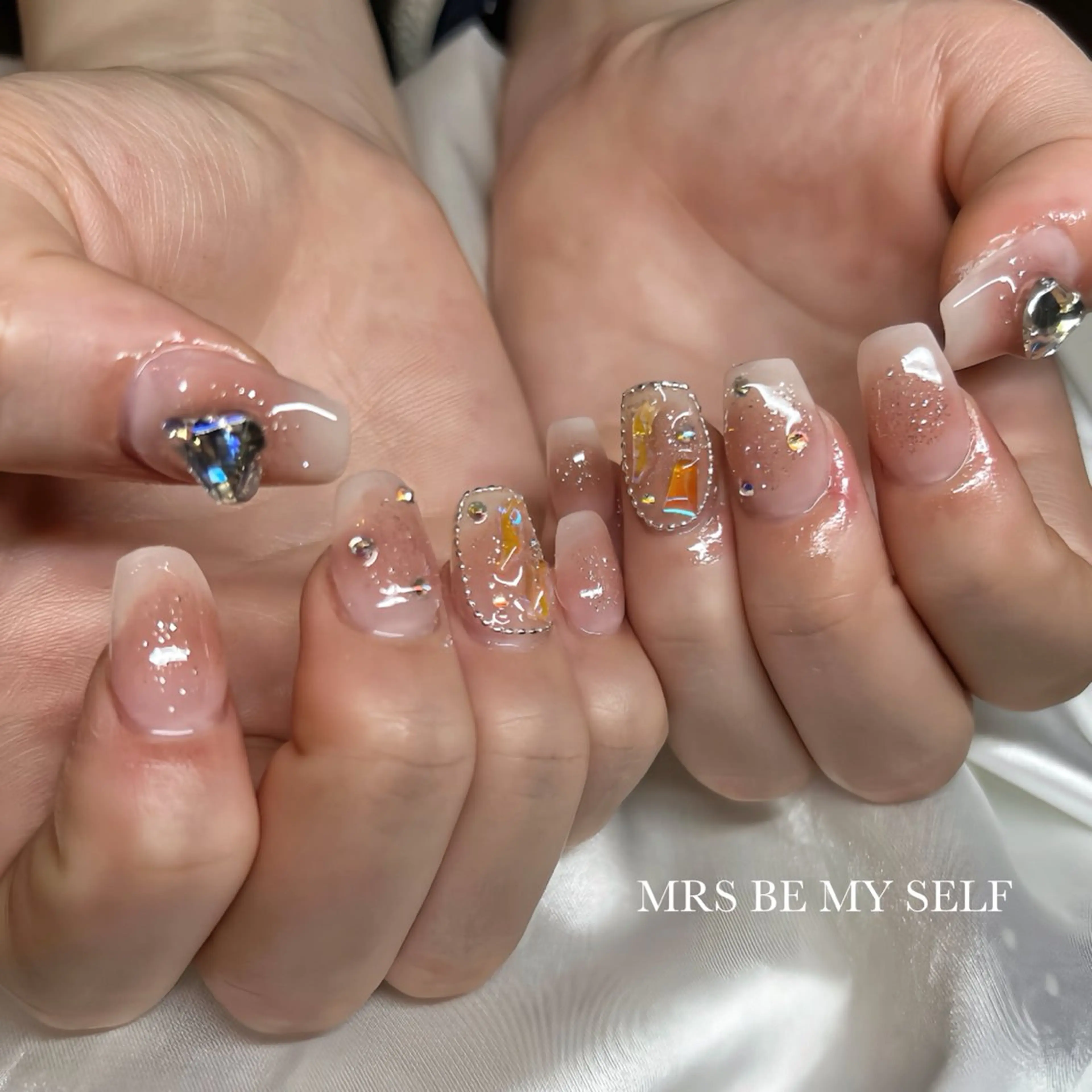 ネイル チークネイル 長さ出し ハンドネイル MRS/ miyu🎀のネイルデザイン