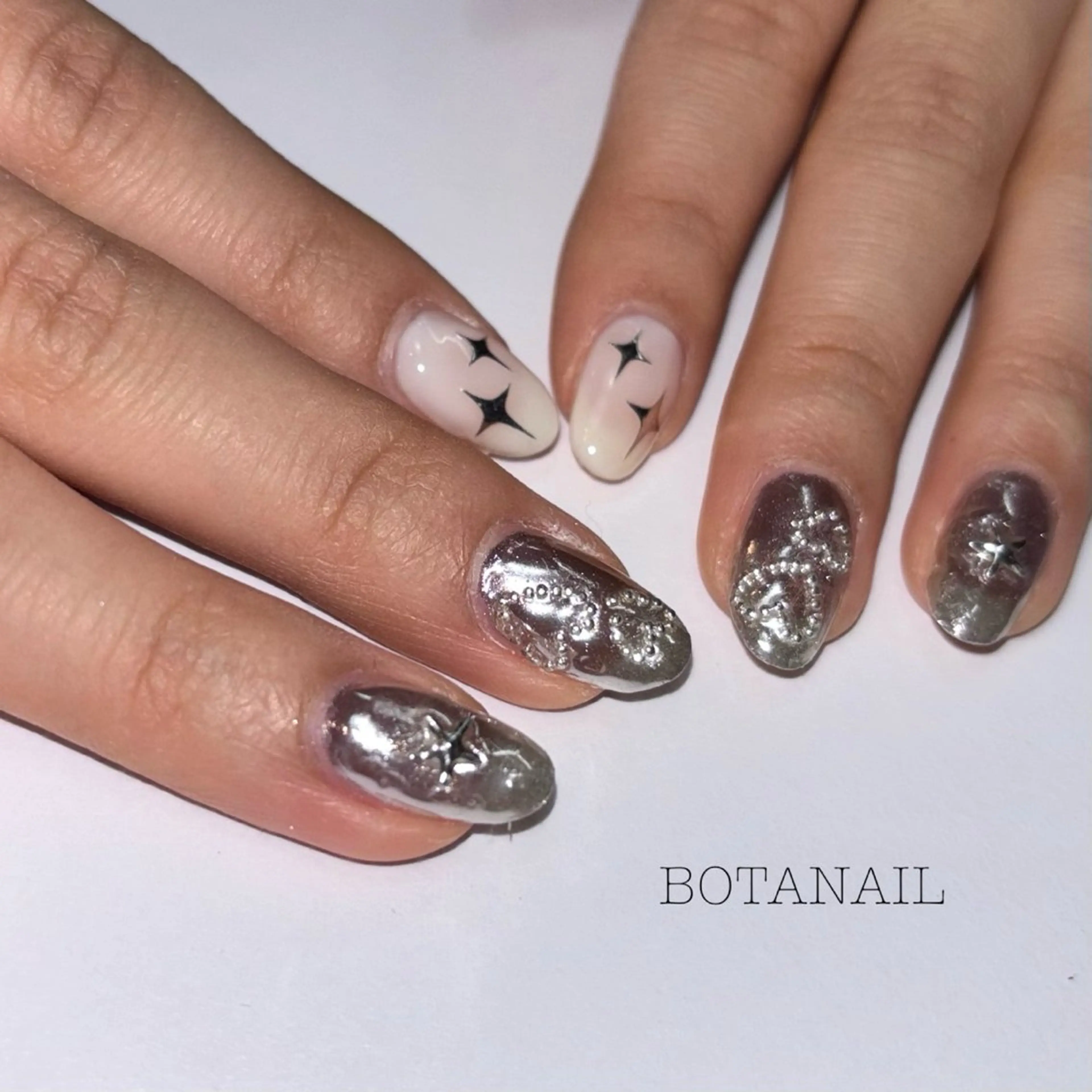 ネイル BOTA NAIL 🪽UMIのネイルデザイン