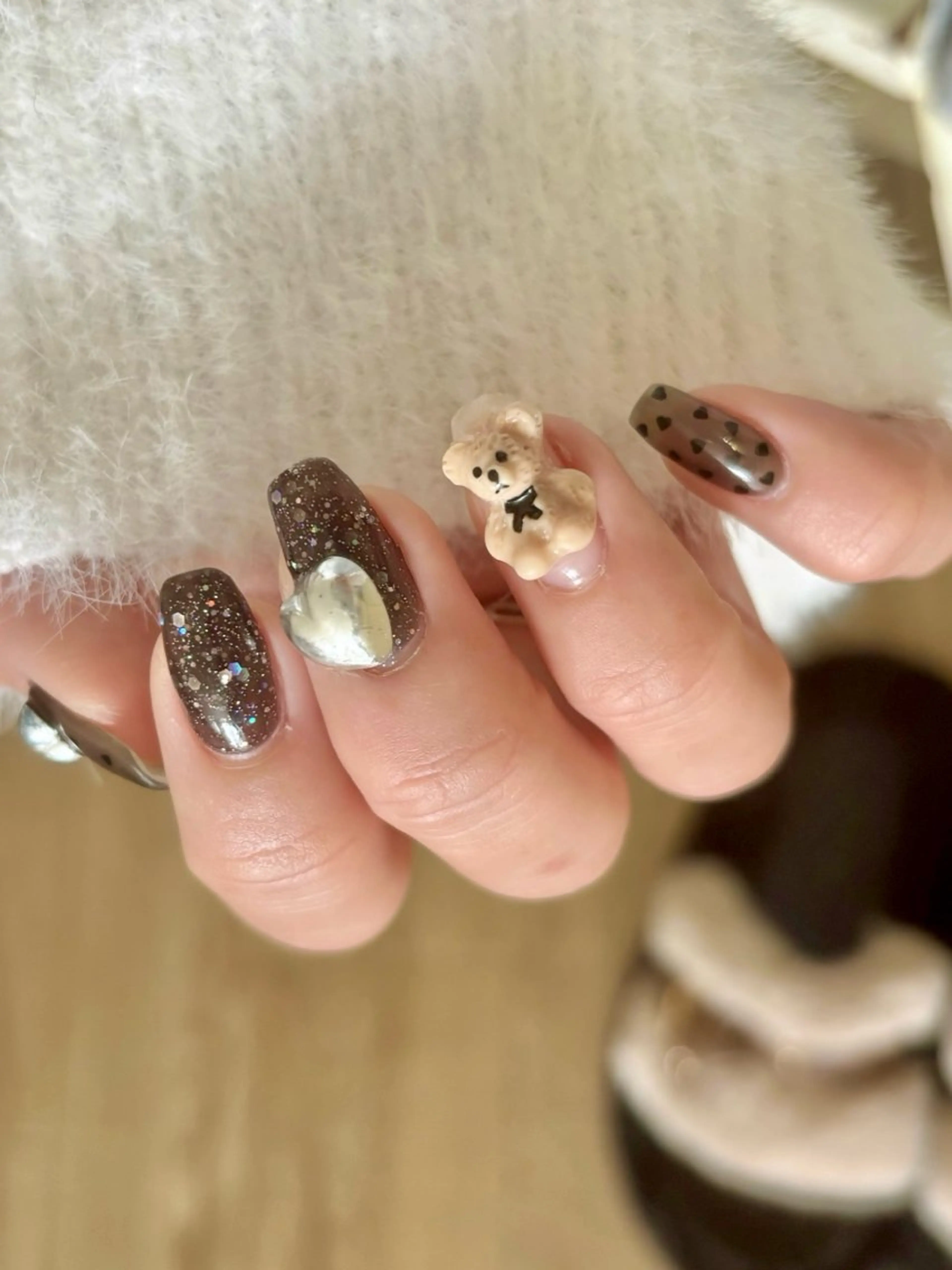 ネイル ハート ラメ(グリッター) ショートネイル ハンドネイル chem NAILSTUDIO所属・chem くりたももこのネイルデザイン