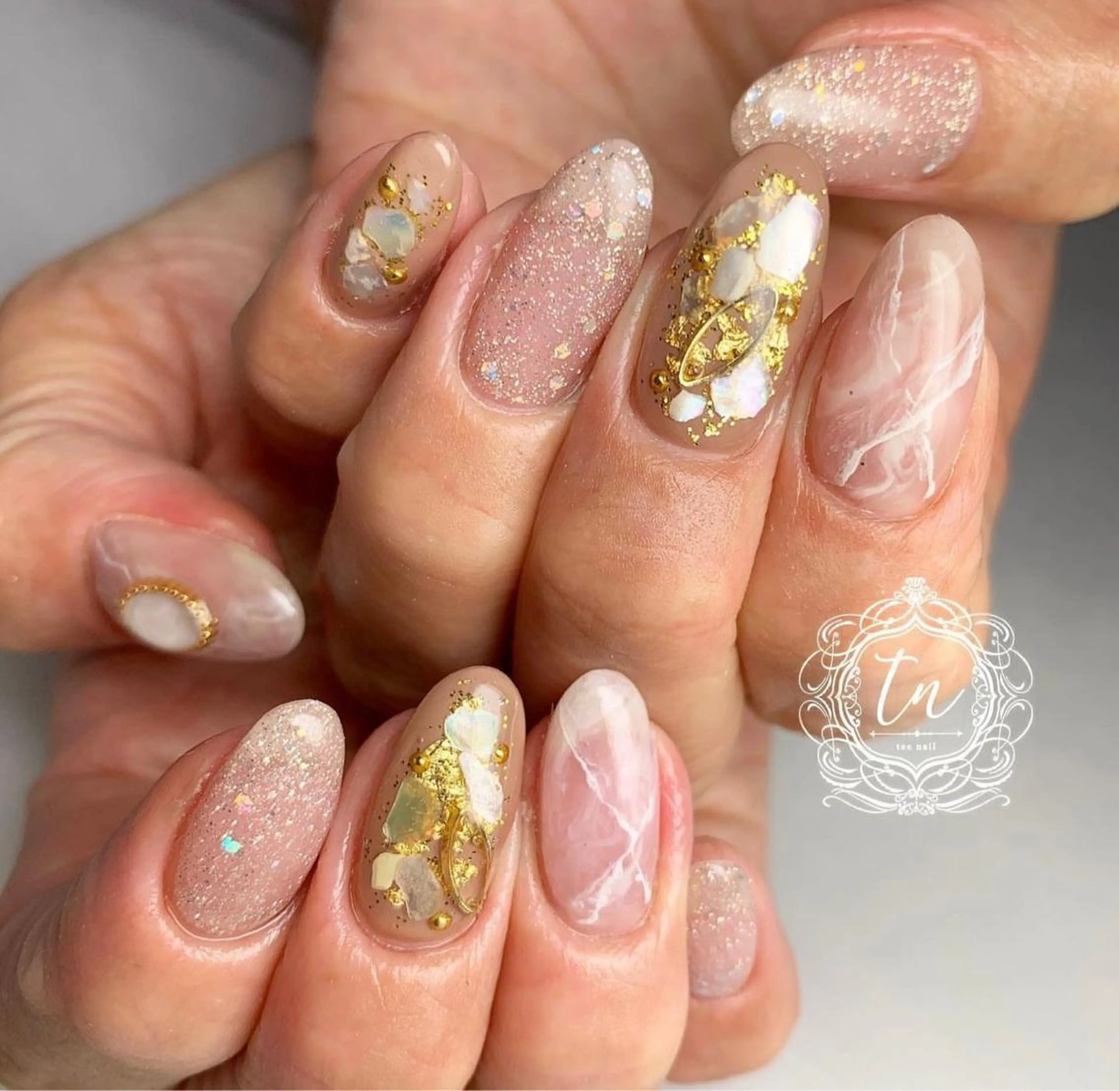 ネイル アートネイル ミラーネイル ニュアンスネイル 春ネイル teenail 21のネイルデザイン