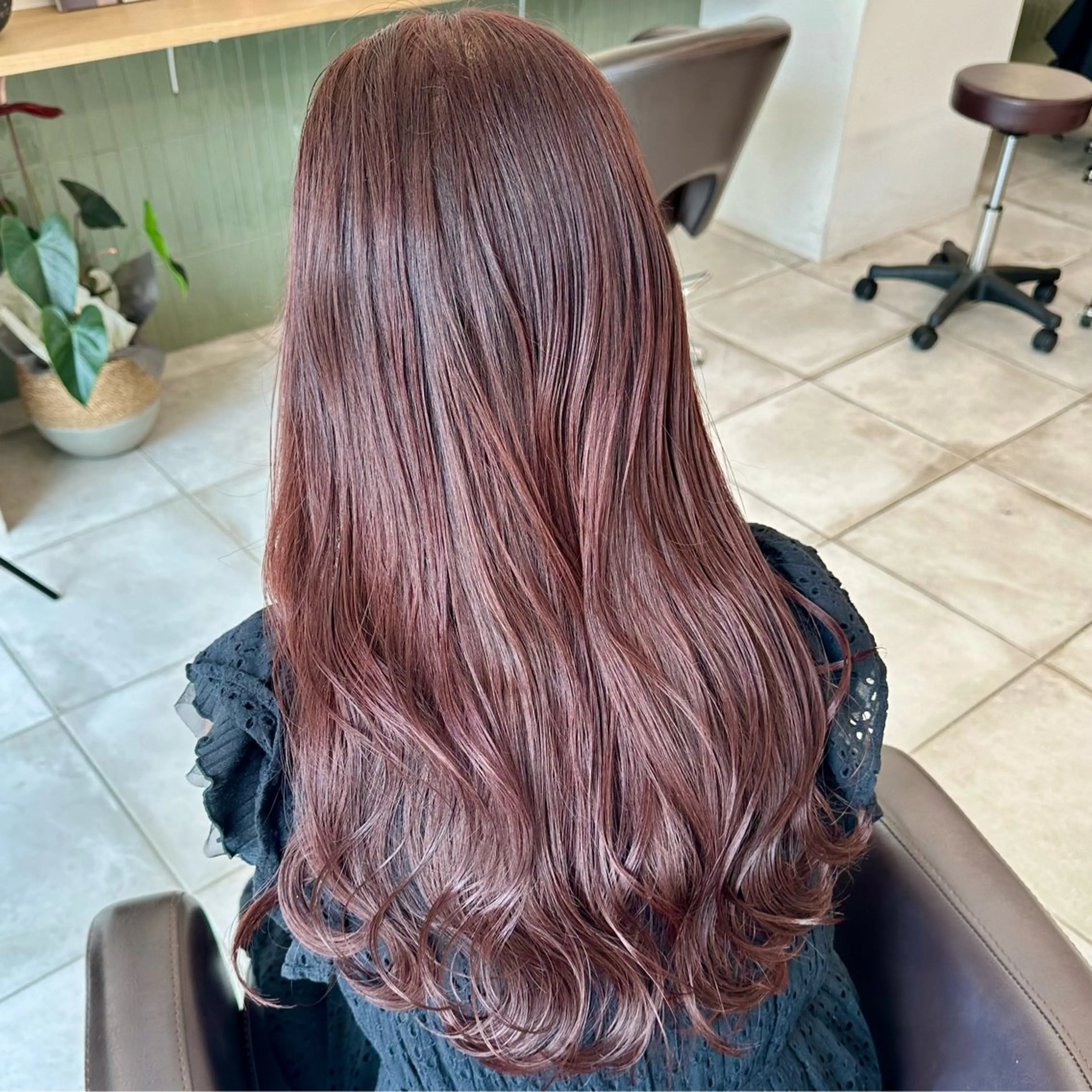 セミロング カラー カット ヘアカラー トリートメント ブリーチなし/レイヤ ー特化🌈Tommyのヘアスタイル