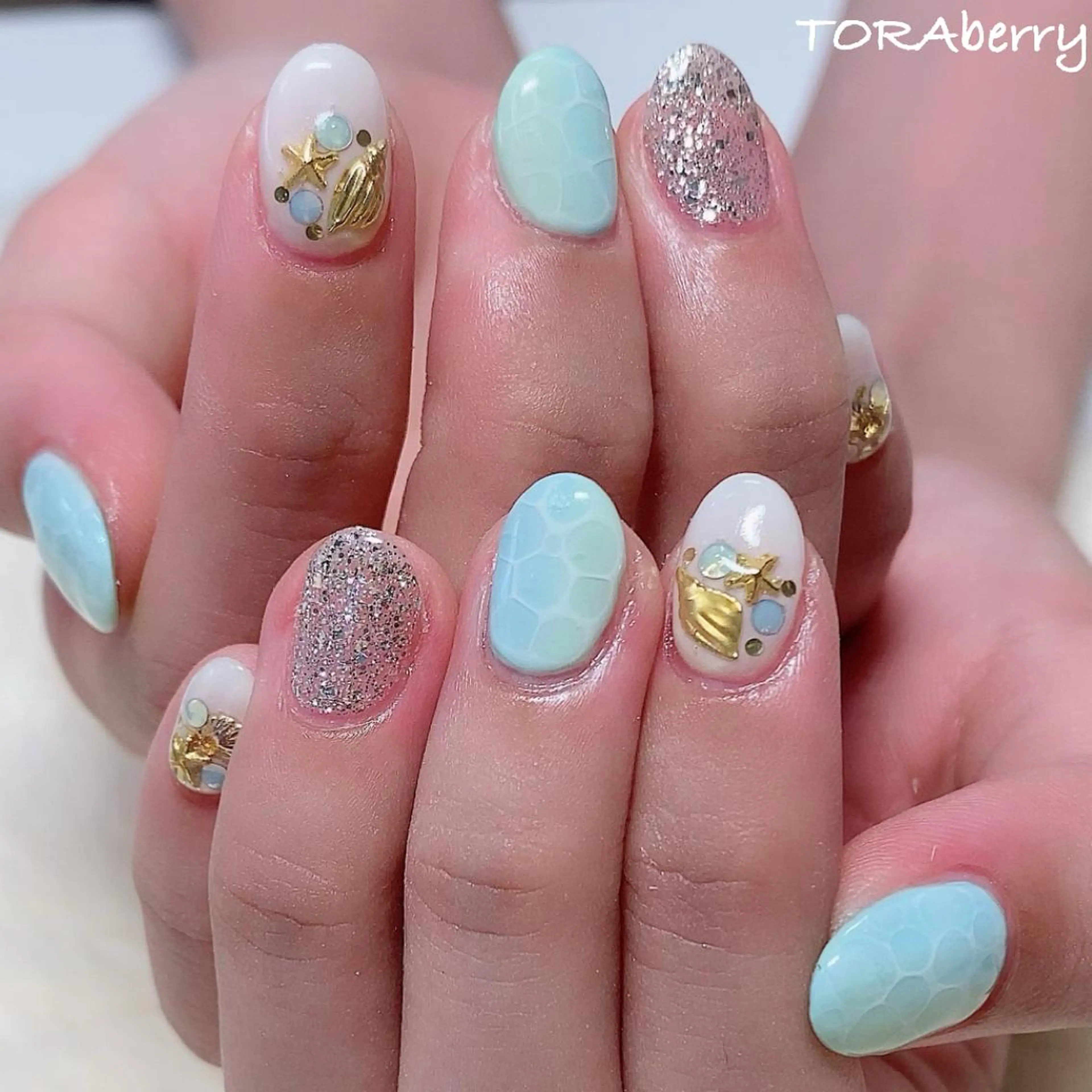 ネイル ハンドネイル ネイリスト なつみのネイルデザイン