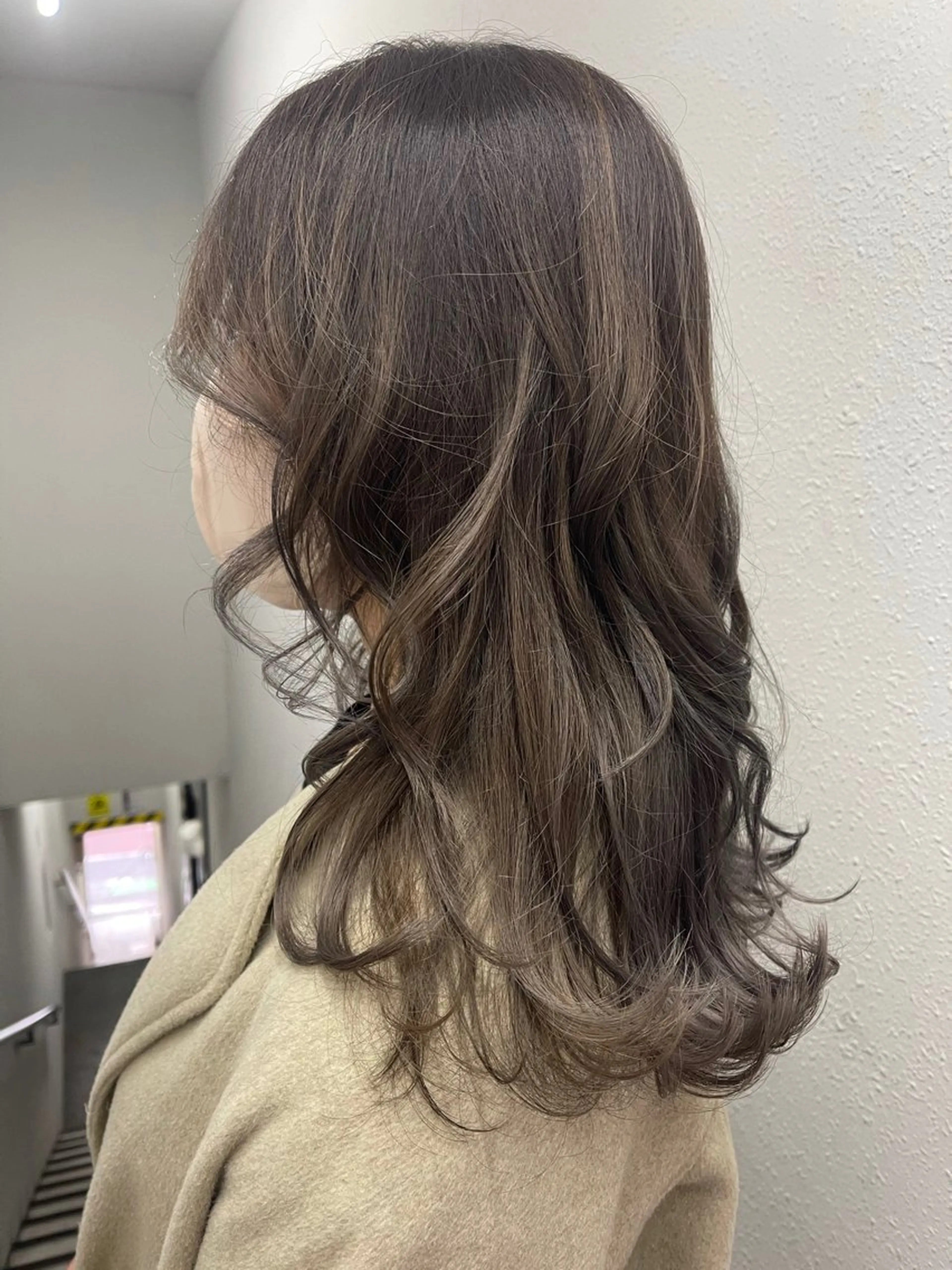 ロング カット ヘアカラー トリートメント ヘアセット うる艶/レイヤー 🪞池袋LAND🪞のヘアスタイル