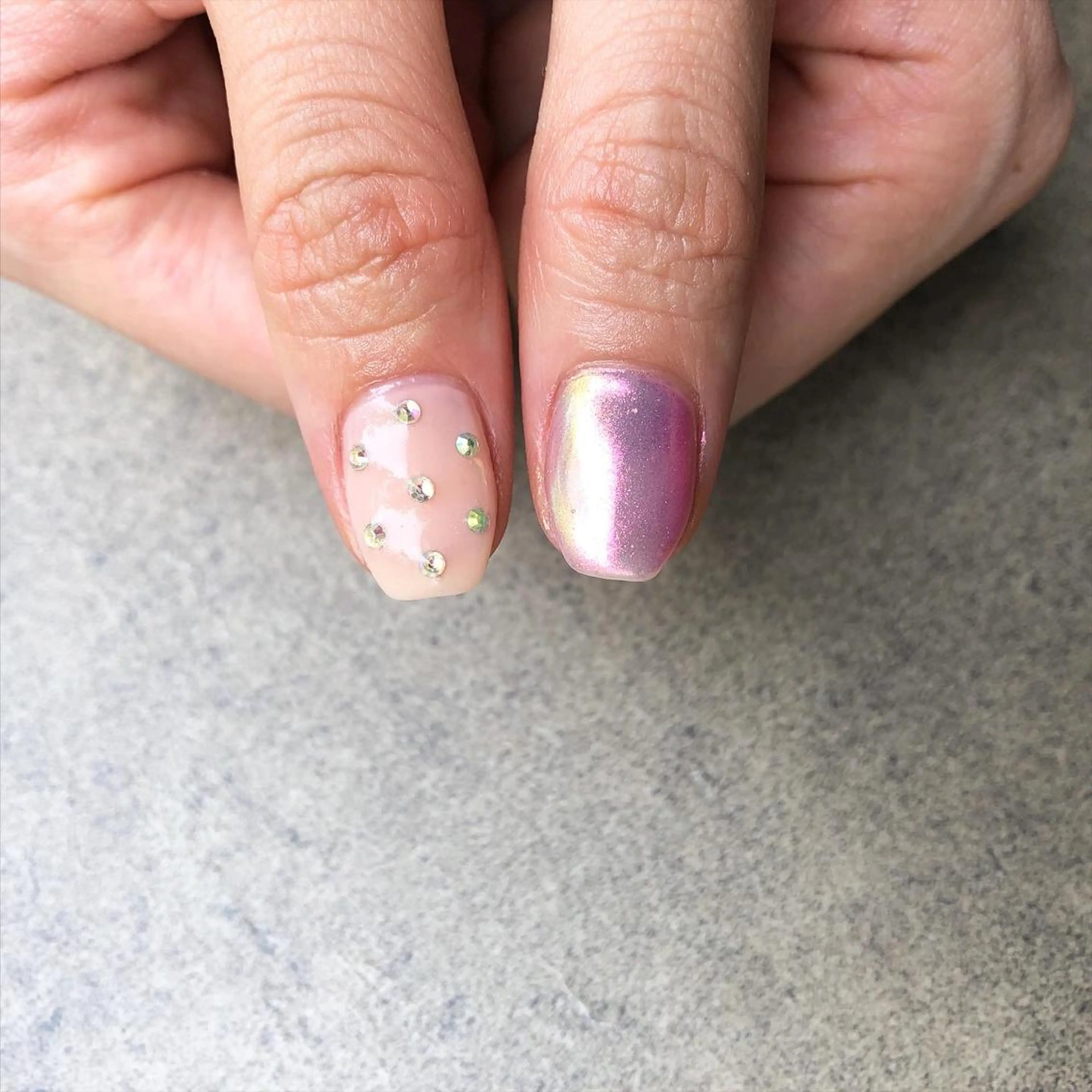ネイル casita（カシータ）所属・thrush nailsのネイルデザイン