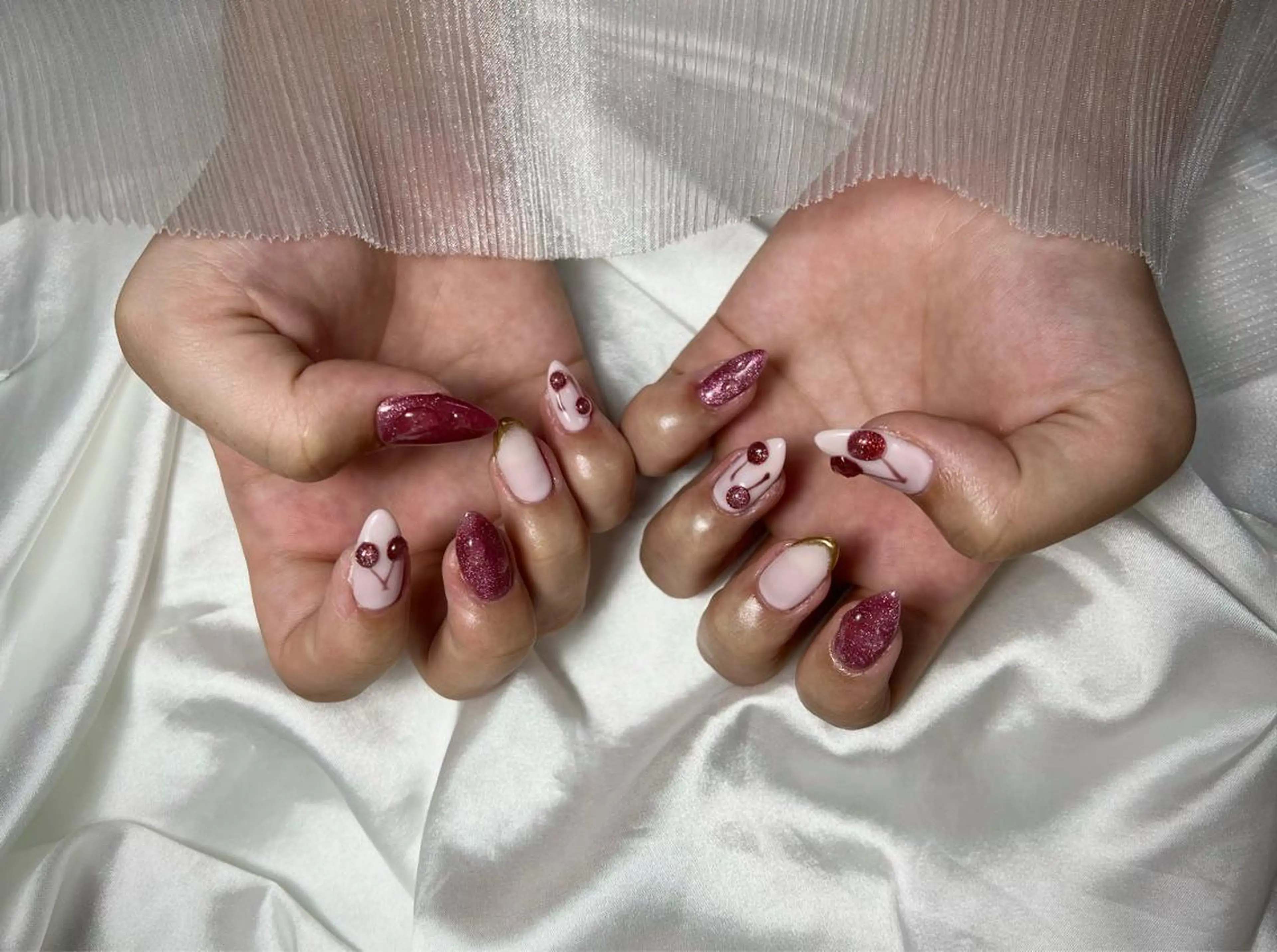 ネイル Una ☀️☀️のネイルデザイン