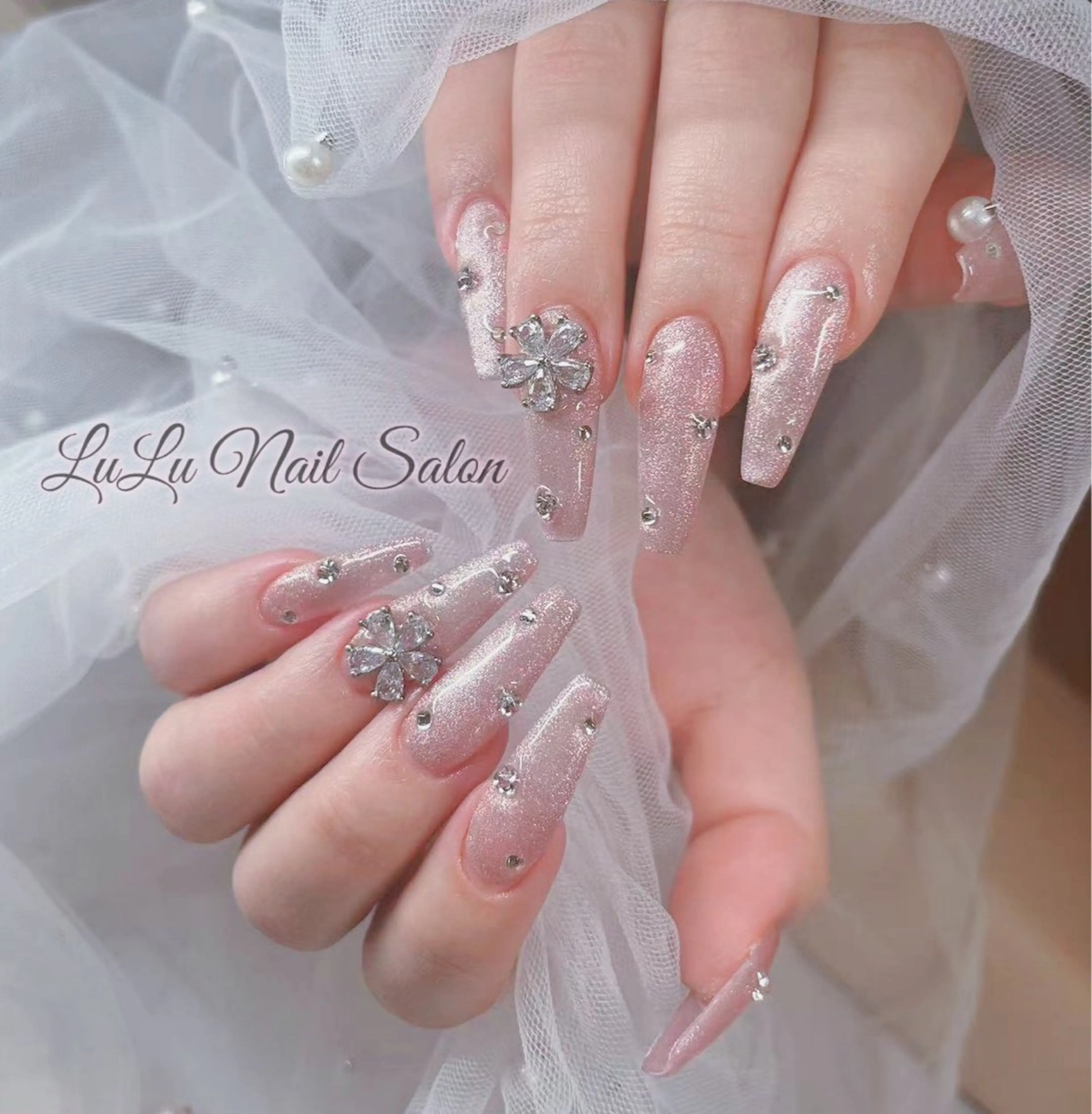 ネイル ハンドネイル LULU Nail Salon 新宿所属・LU LU NailSalonのネイルデザイン