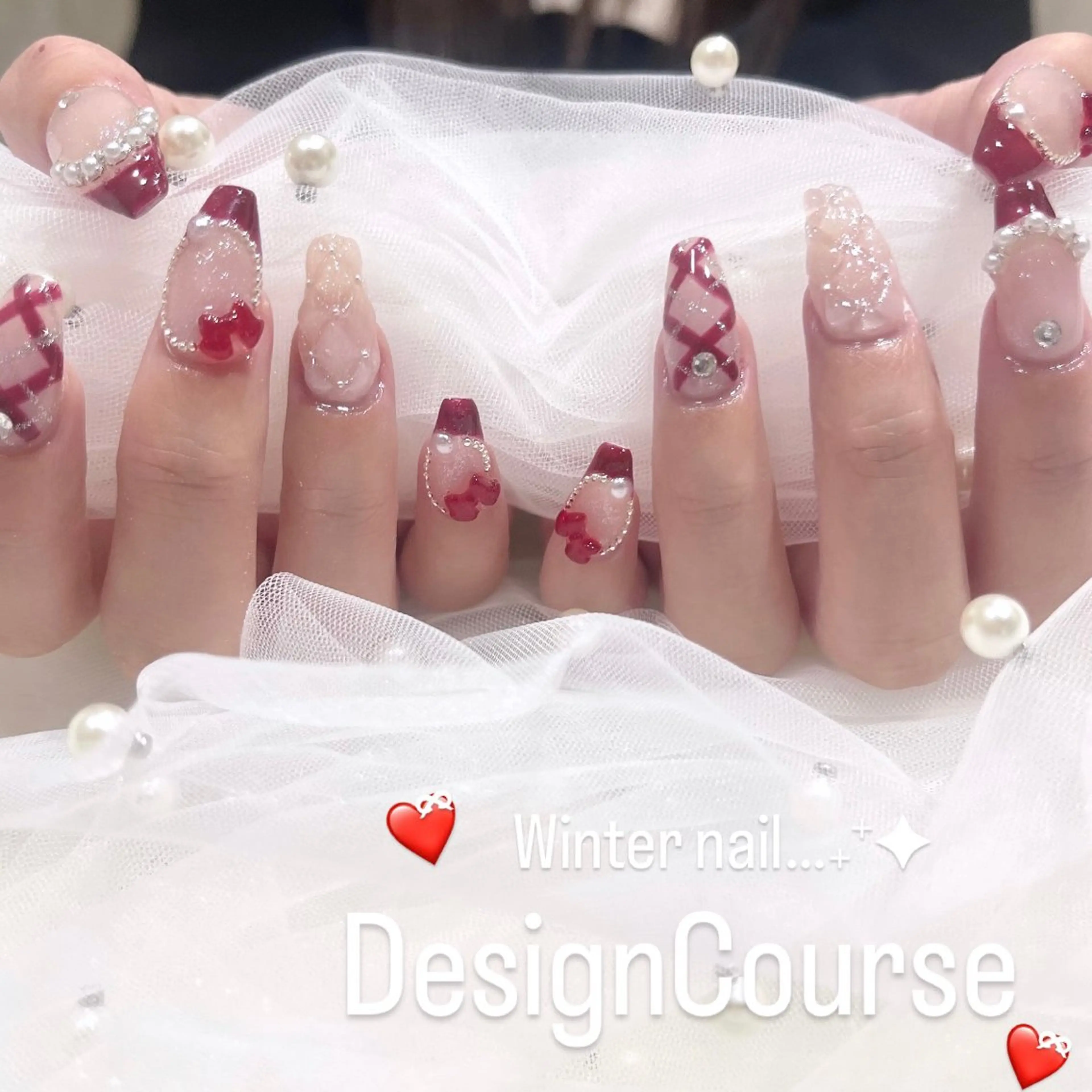 ネイル ハンドネイル 🧁fein. nana🩵のネイルデザイン