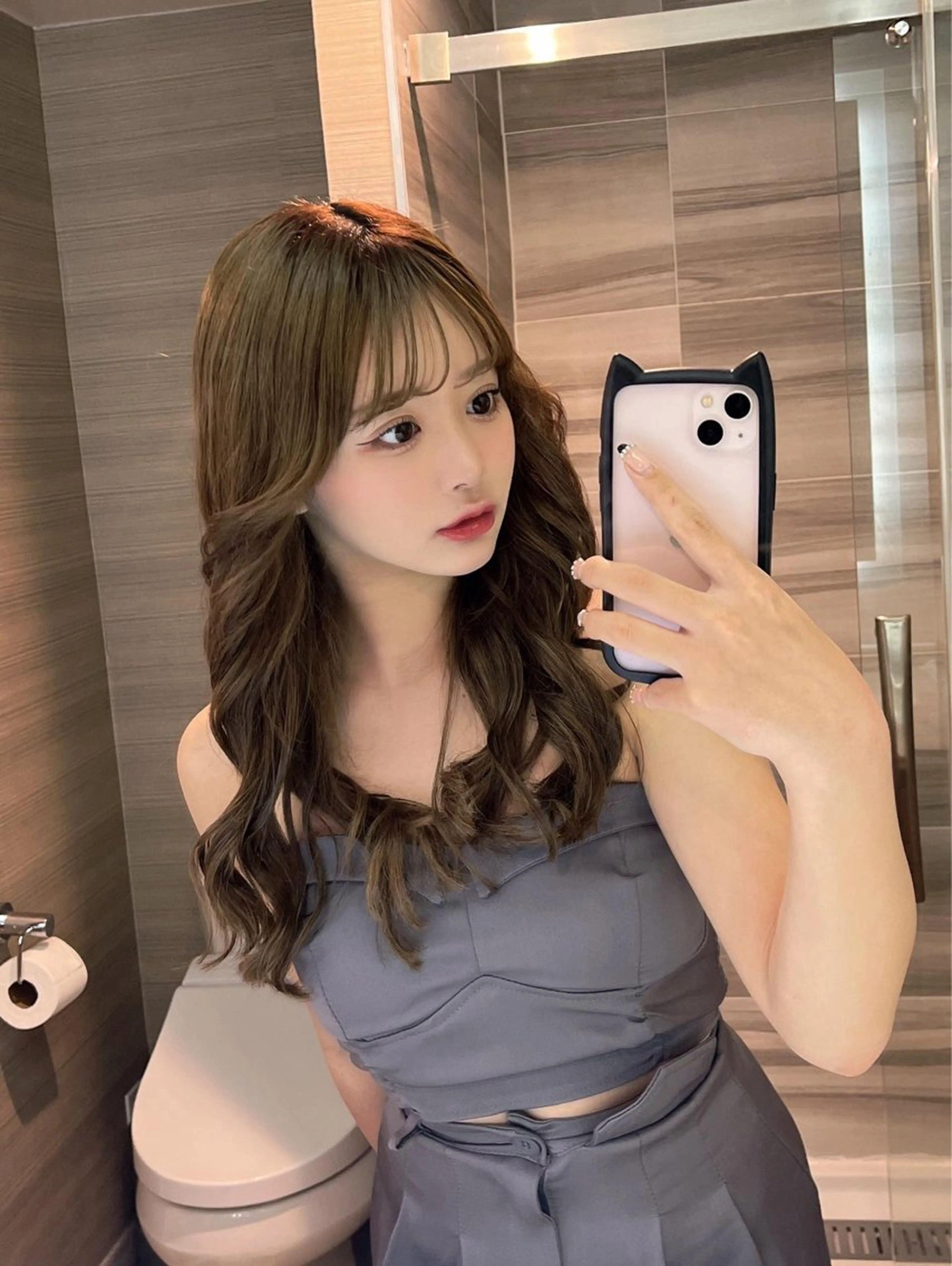 セミロング ヘアカラー PARIS hair salon所属・秋葉原　柏木絢汰 ✨当日予約okのヘアスタイル