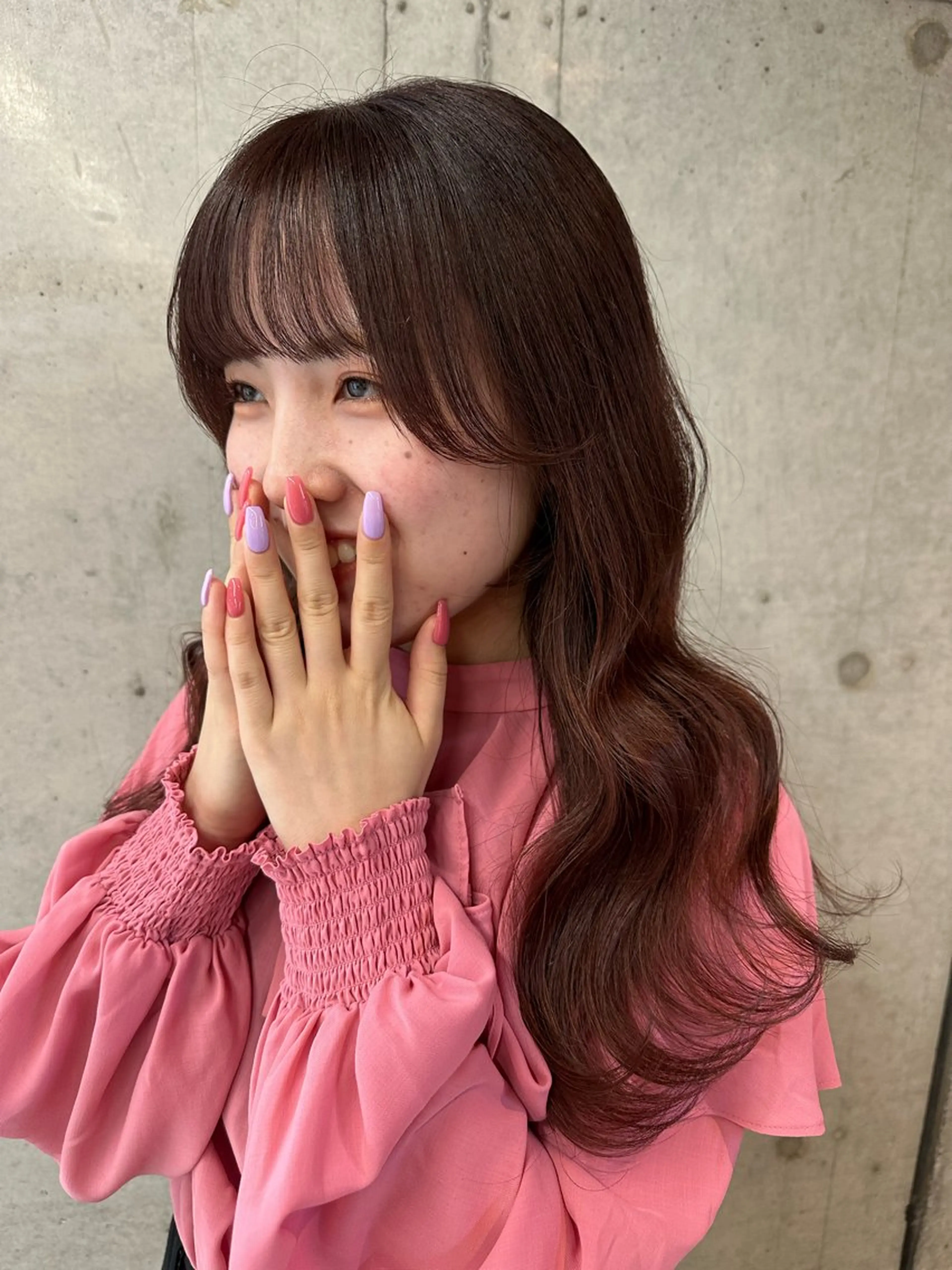 カラー 女性に人気♪ はやしほのかのヘアスタイル