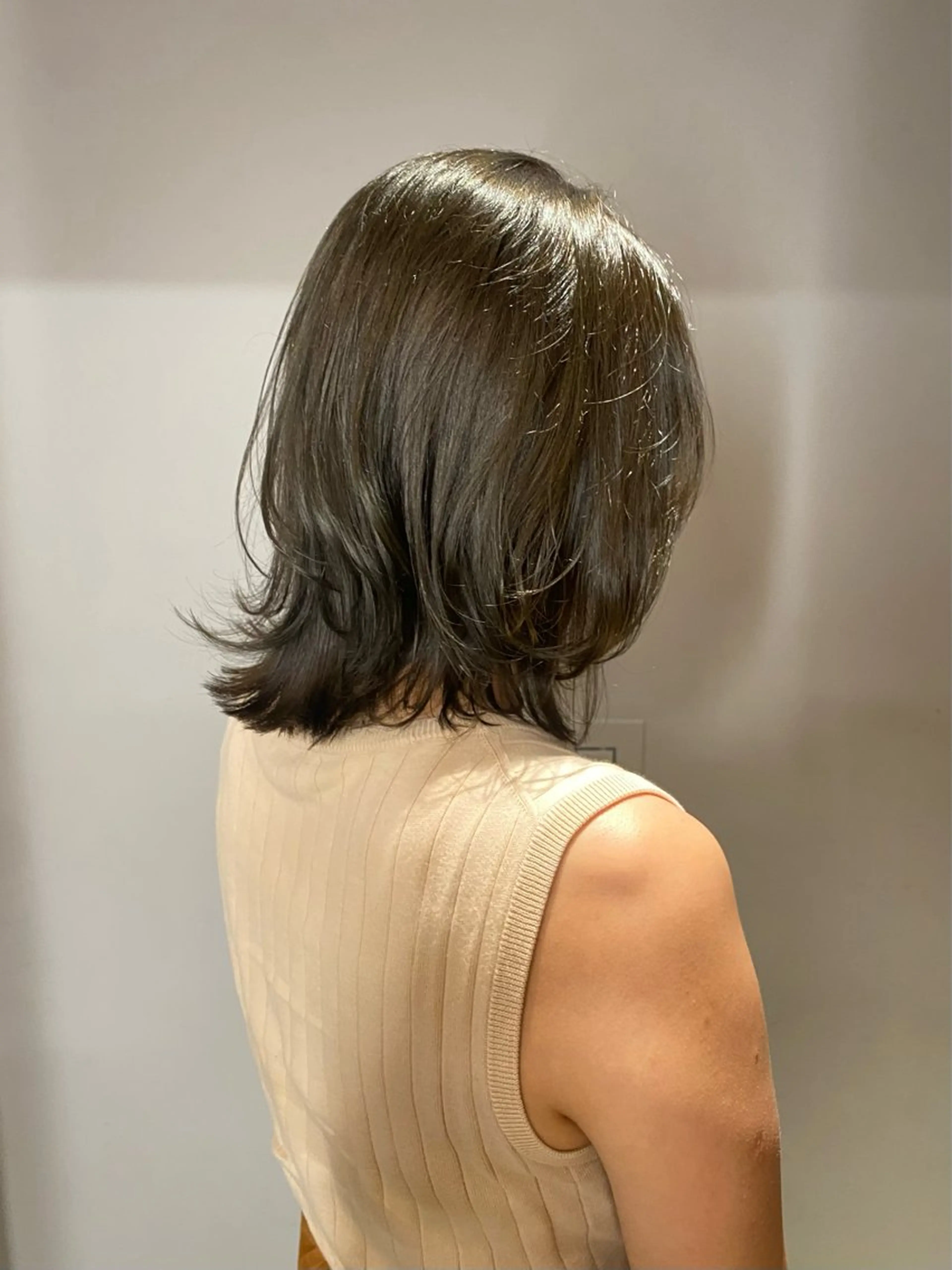ミディアム カラー ヘアカラー 似合わせカット カラー🪿 moeのヘアスタイル