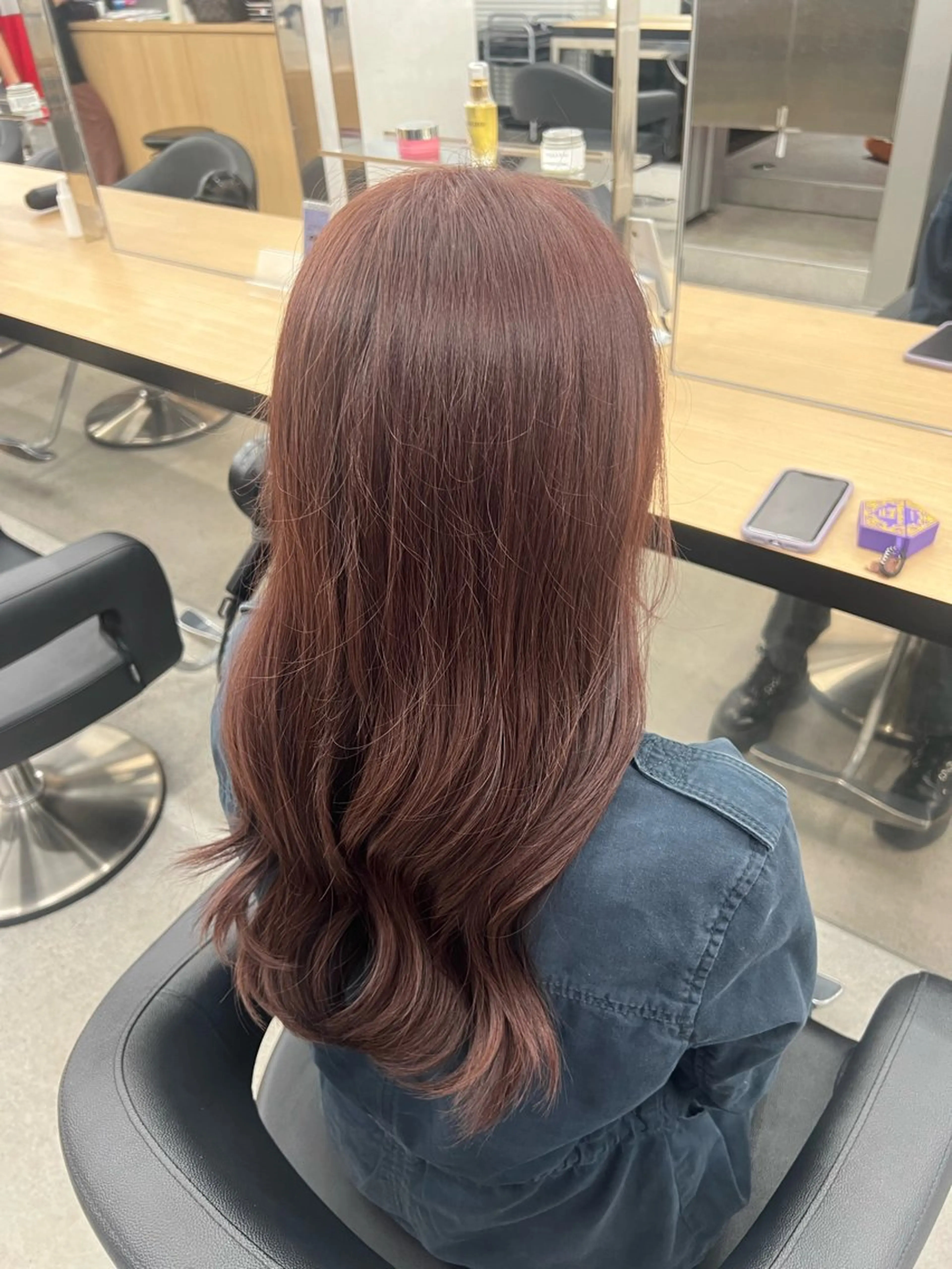 ロング カラー ブリーチ 髪質改善 トリートメント ヘアカラー 💗愛され暖色💗 ピンク/レッド💗のヘアスタイル