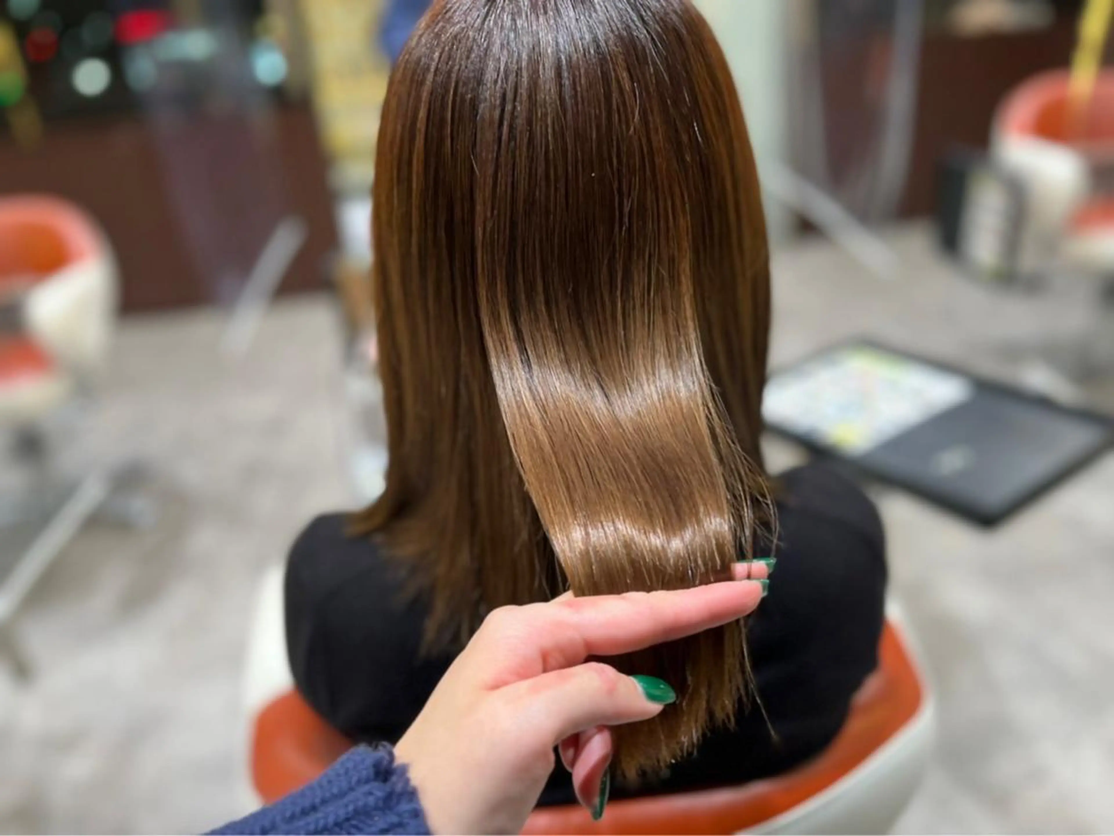 【髪質改善】艶髪ストレート(縮毛矯正)🫧+ カット✂︎ + 3stepトリートメント🍀✨の写真