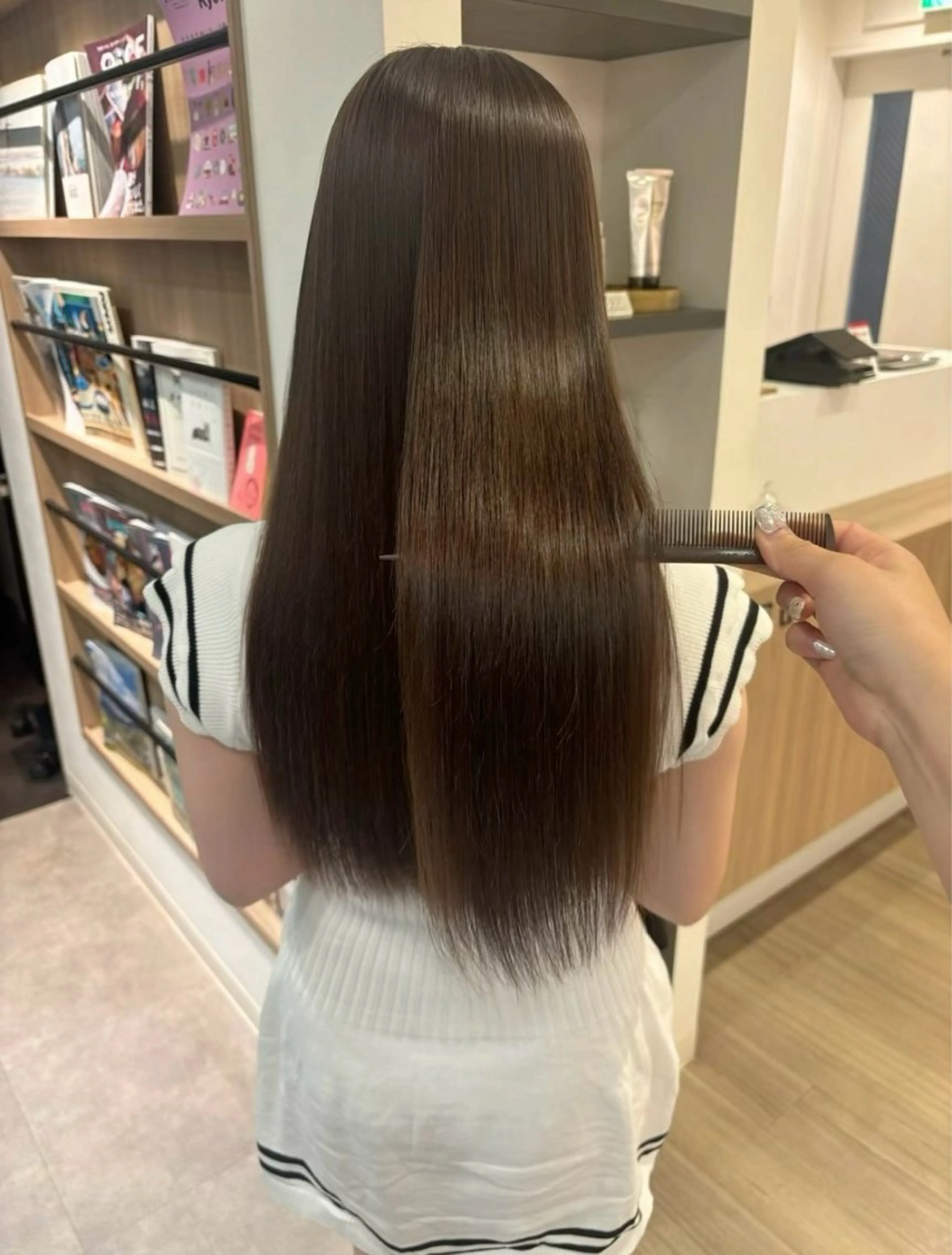ロング 髪質改善 ヘアカラー 縮毛矯正 モテ髪‎🫧赤み消し カラー表参道きょうこのヘアスタイル