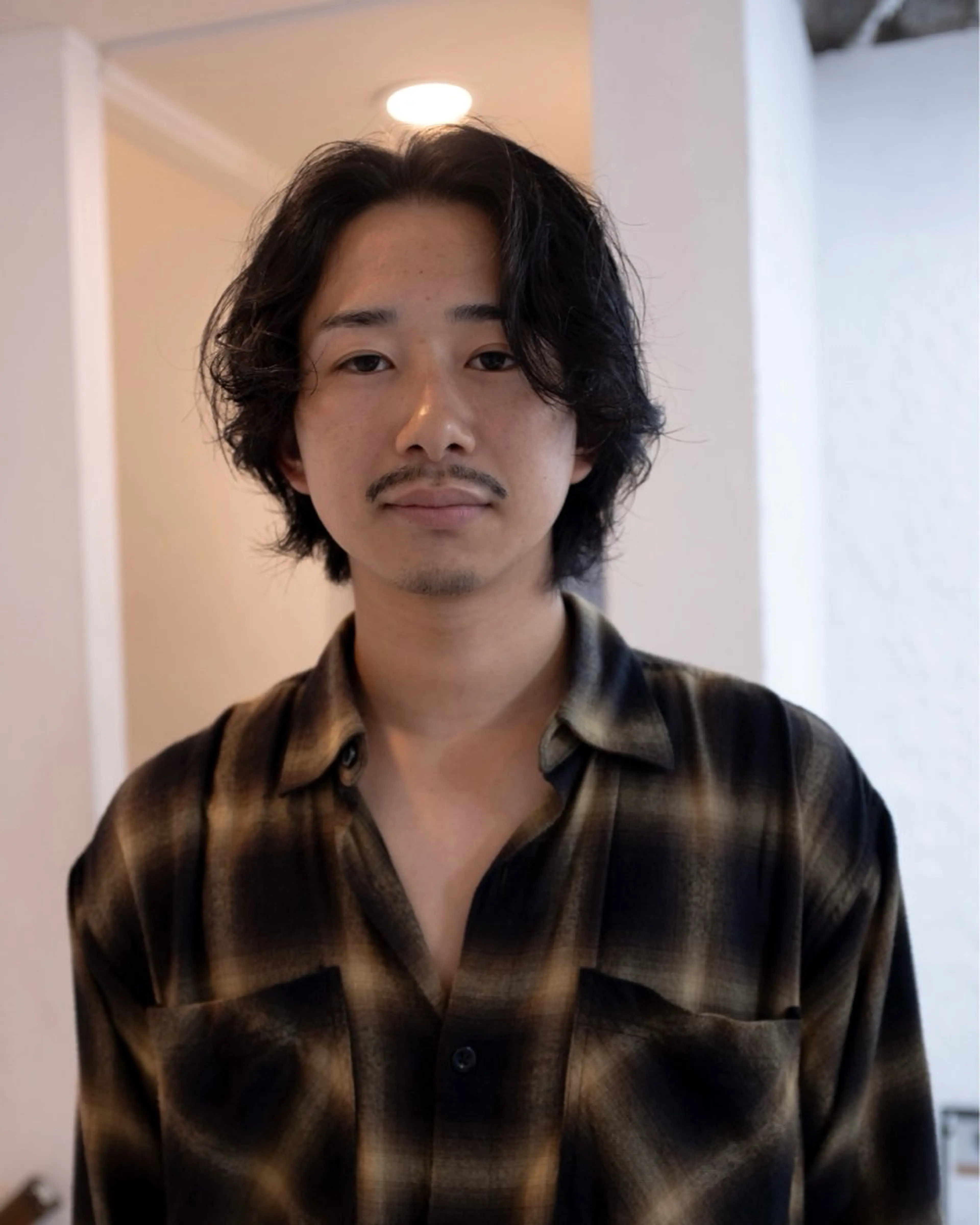 ミディアム パーマ メンズ カット パーマ runsuns メンズカットリュウジのヘアスタイル