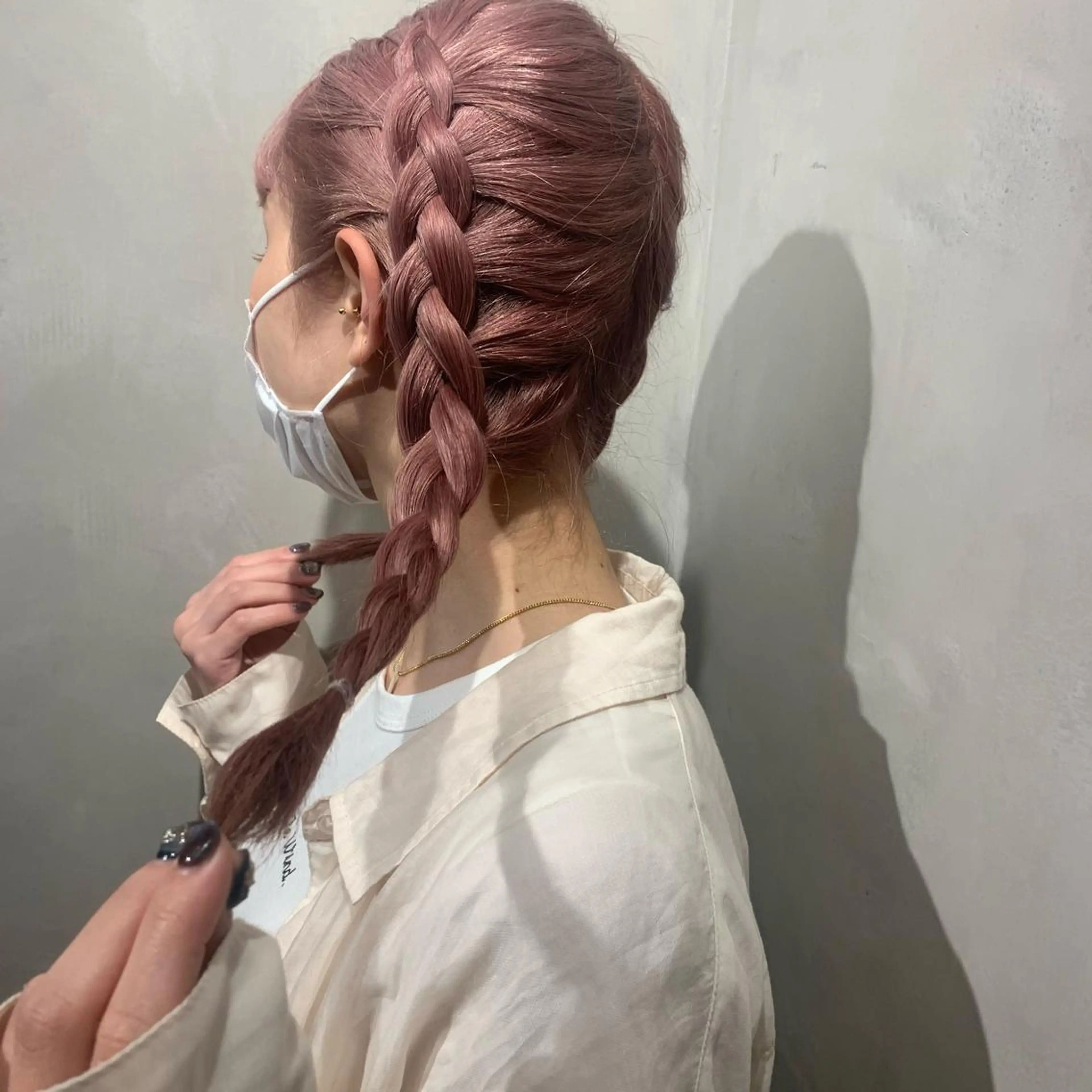 セミロング カラー ダブルカラー EIGHT 中川原   菜々子のヘアスタイル