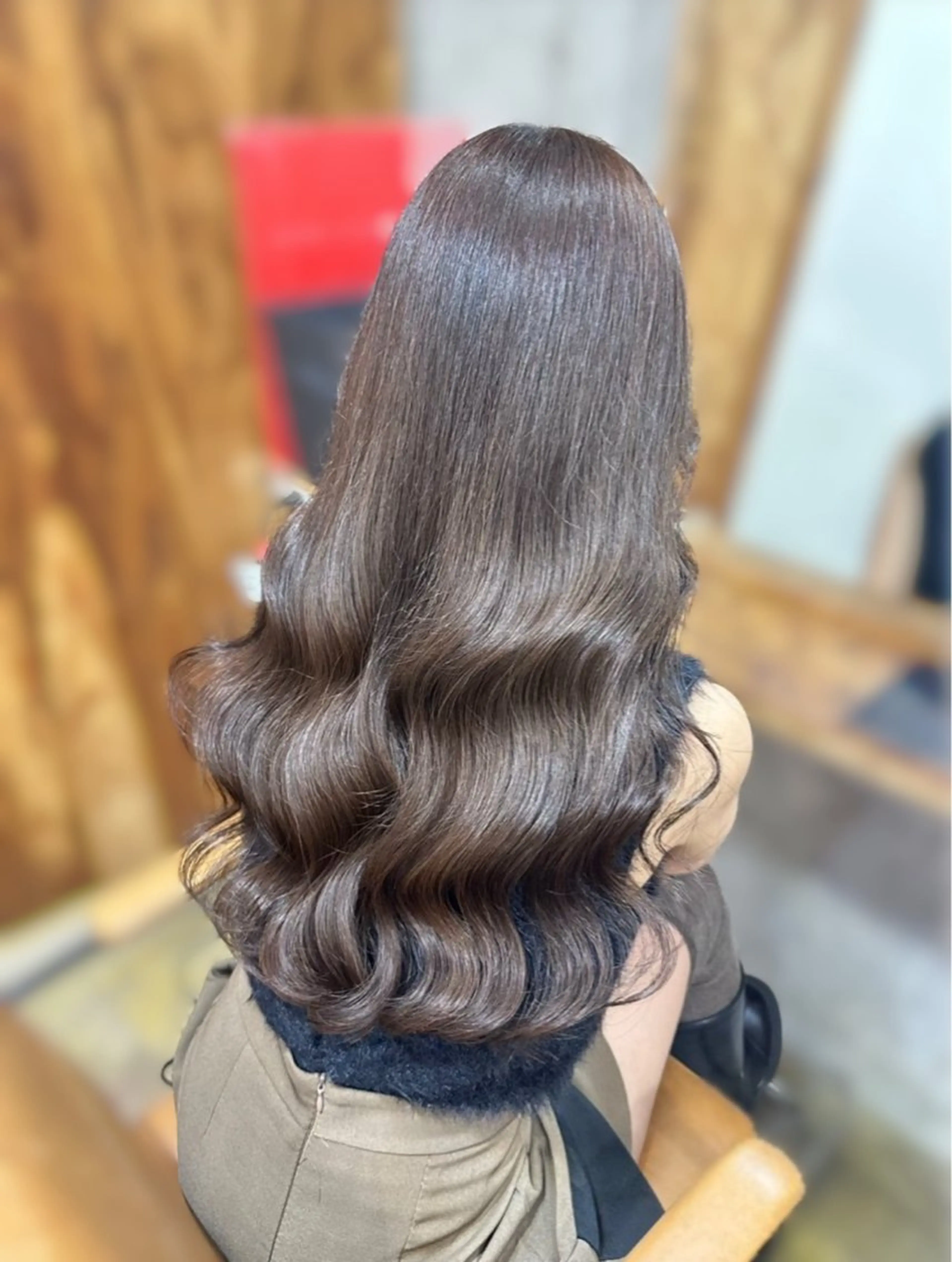 ロング ヘアカラー トリートメント オオニシ オト🐹のヘアスタイル