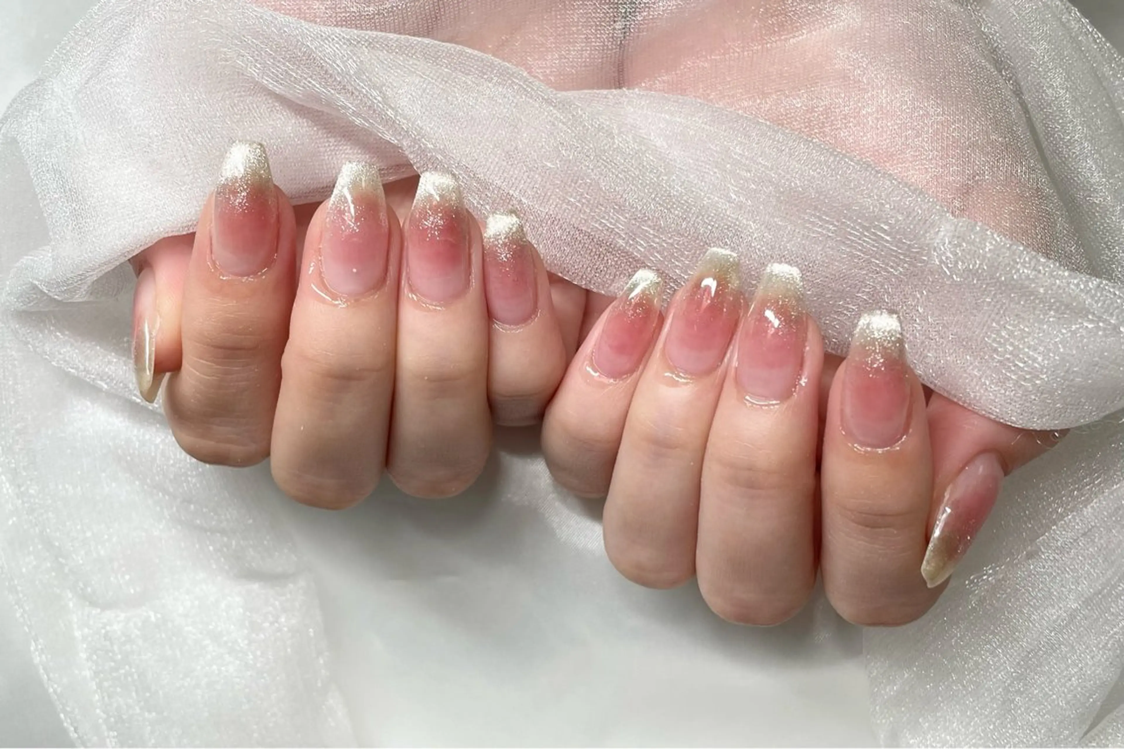 ネイル Roi〈ロワ〉 Minakoのネイルデザイン