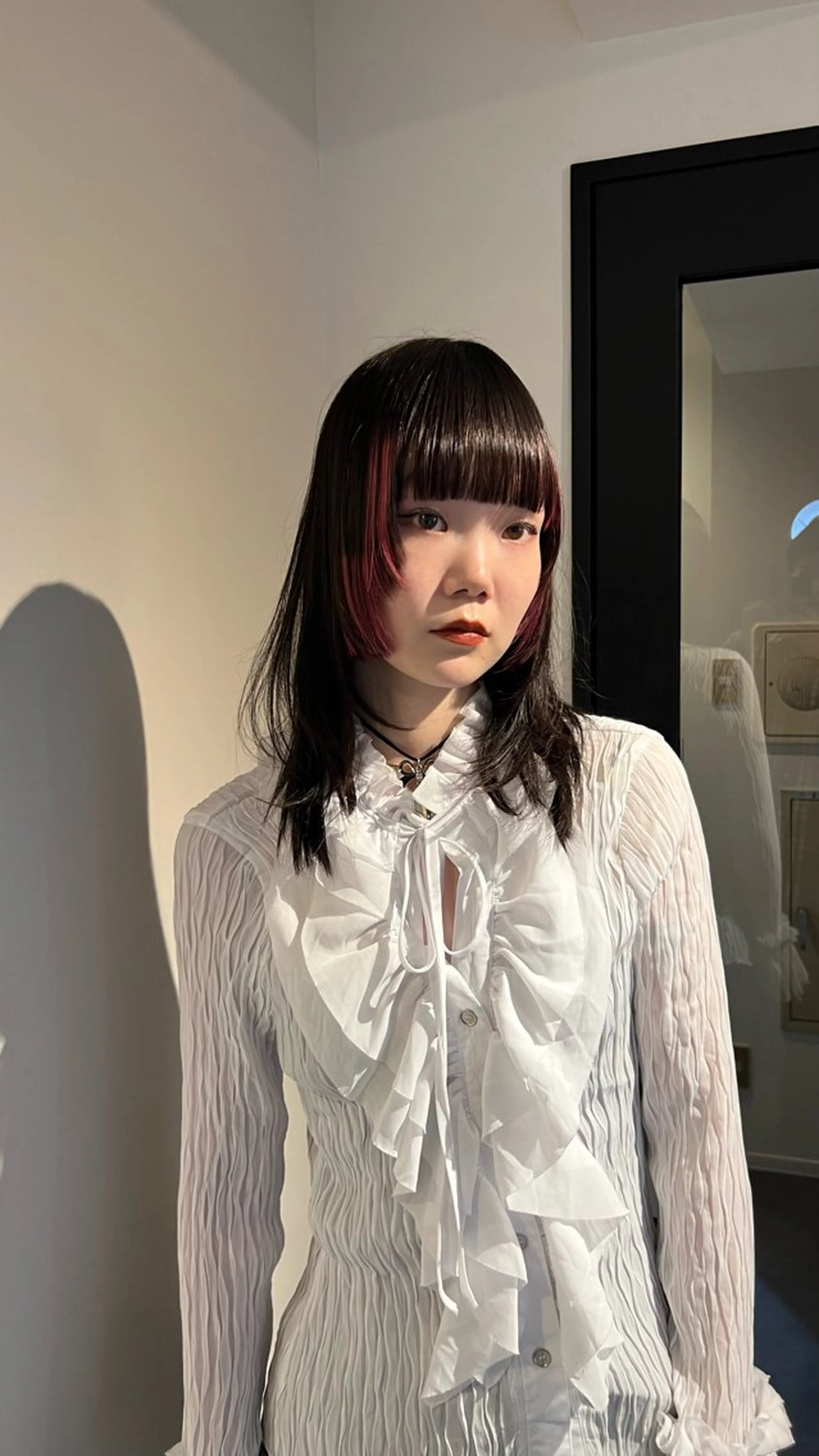ミディアム レイヤーカット 金子 亮のヘアスタイル