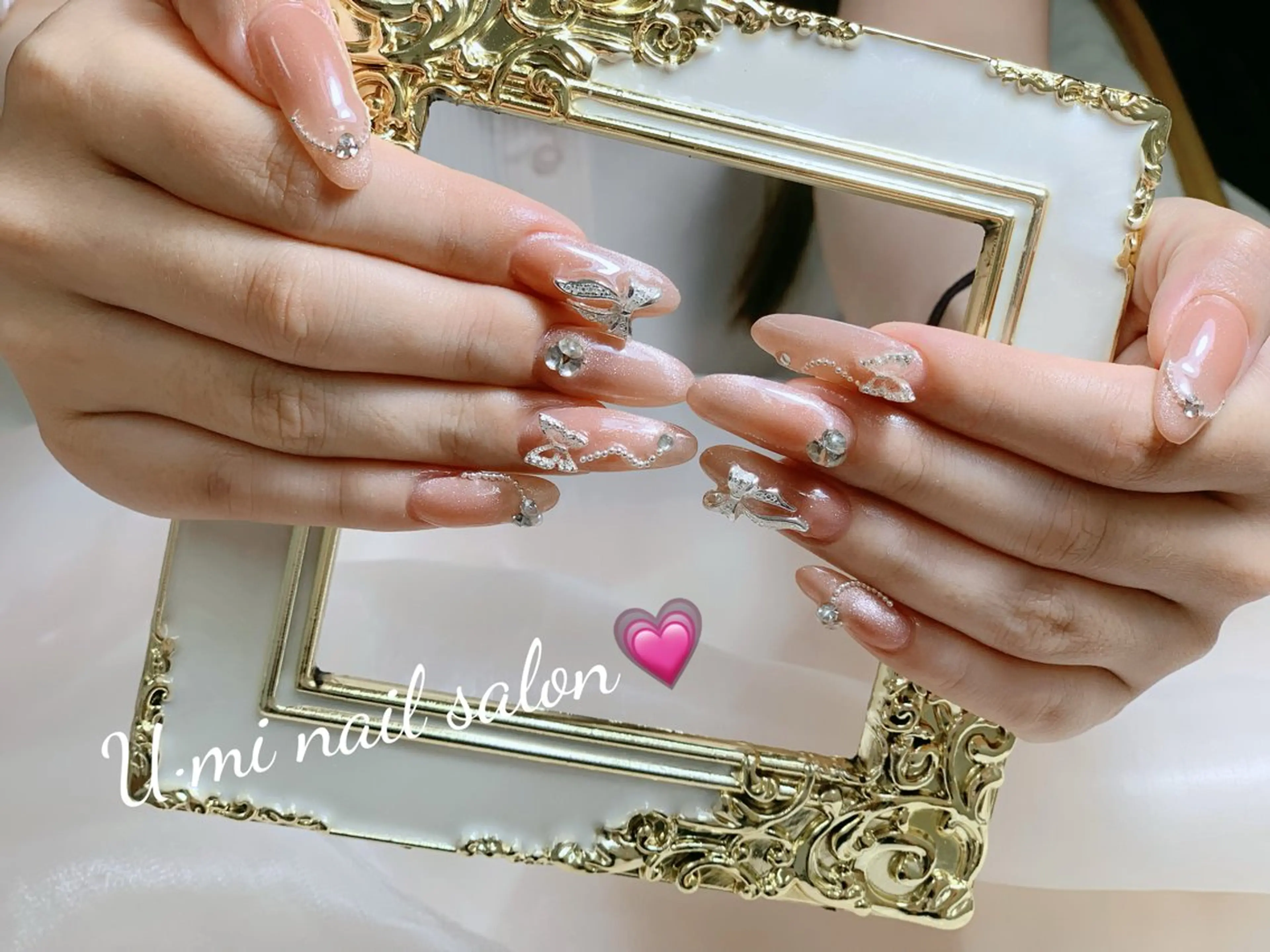 ネイル 持ち込み U·Mi nail salon所属・U·Mi 容のネイルデザイン
