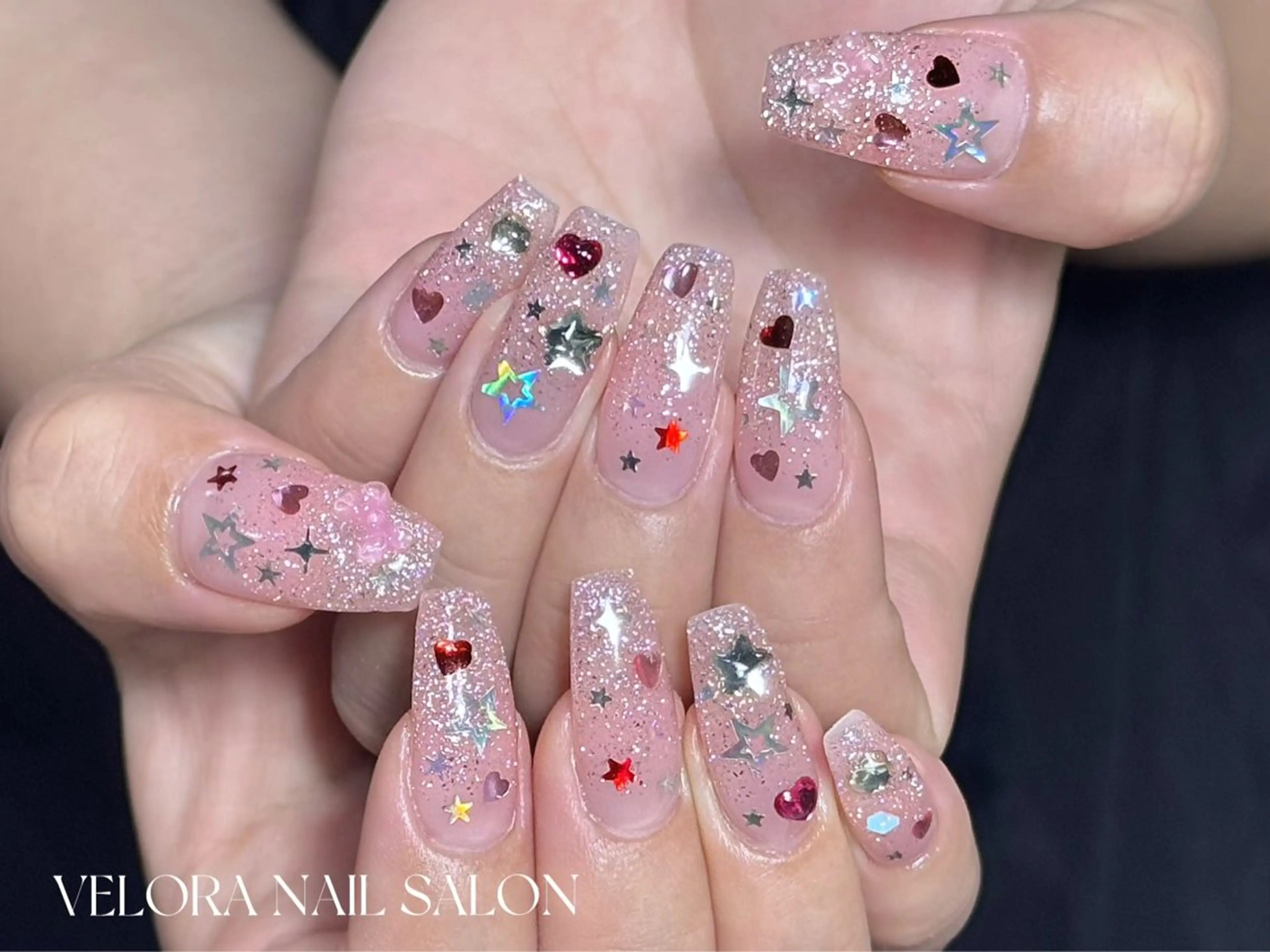 ネイル ハンドネイル VELORA NAILのネイルデザイン