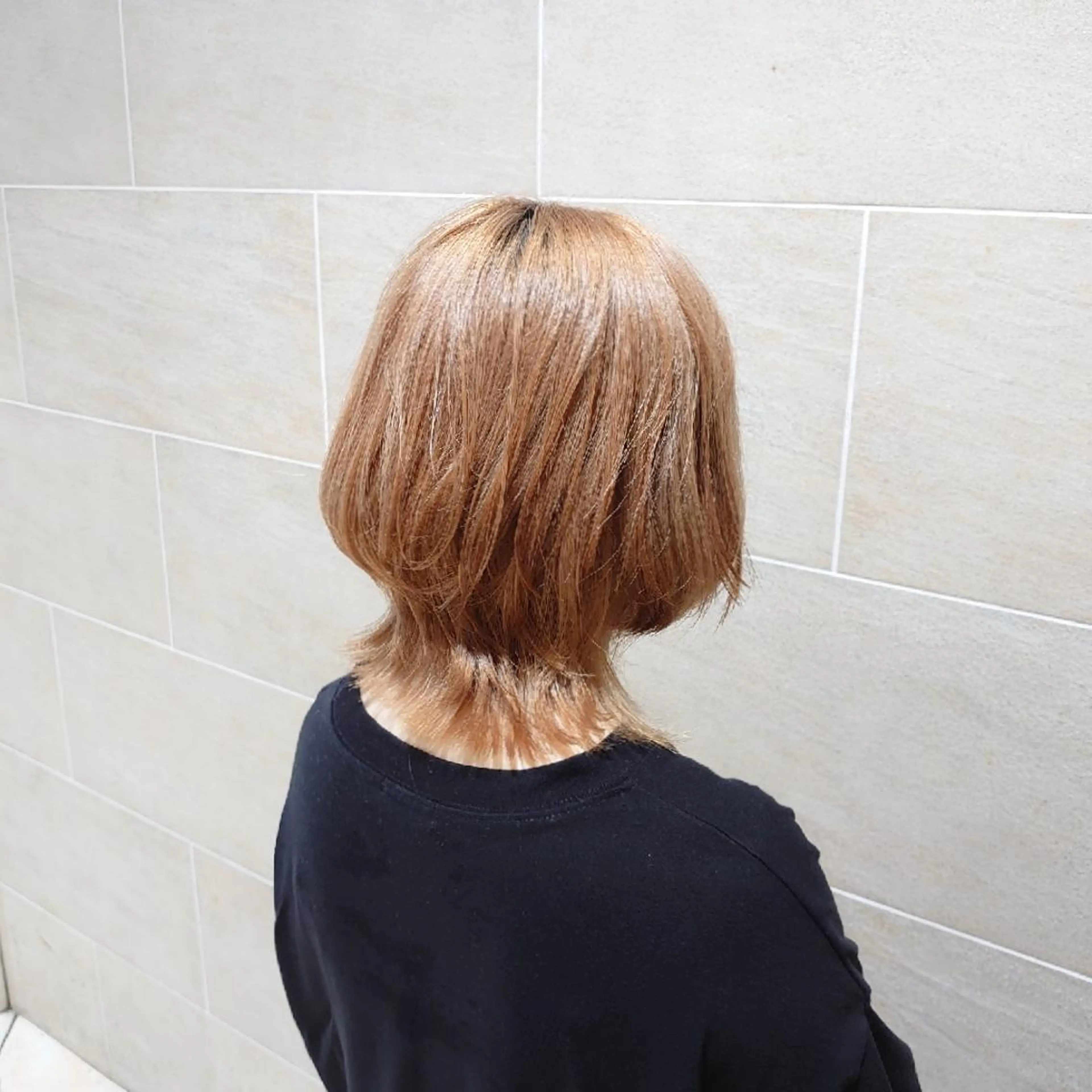 ミディアム ウルフカット 宮本  星羅のヘアスタイル