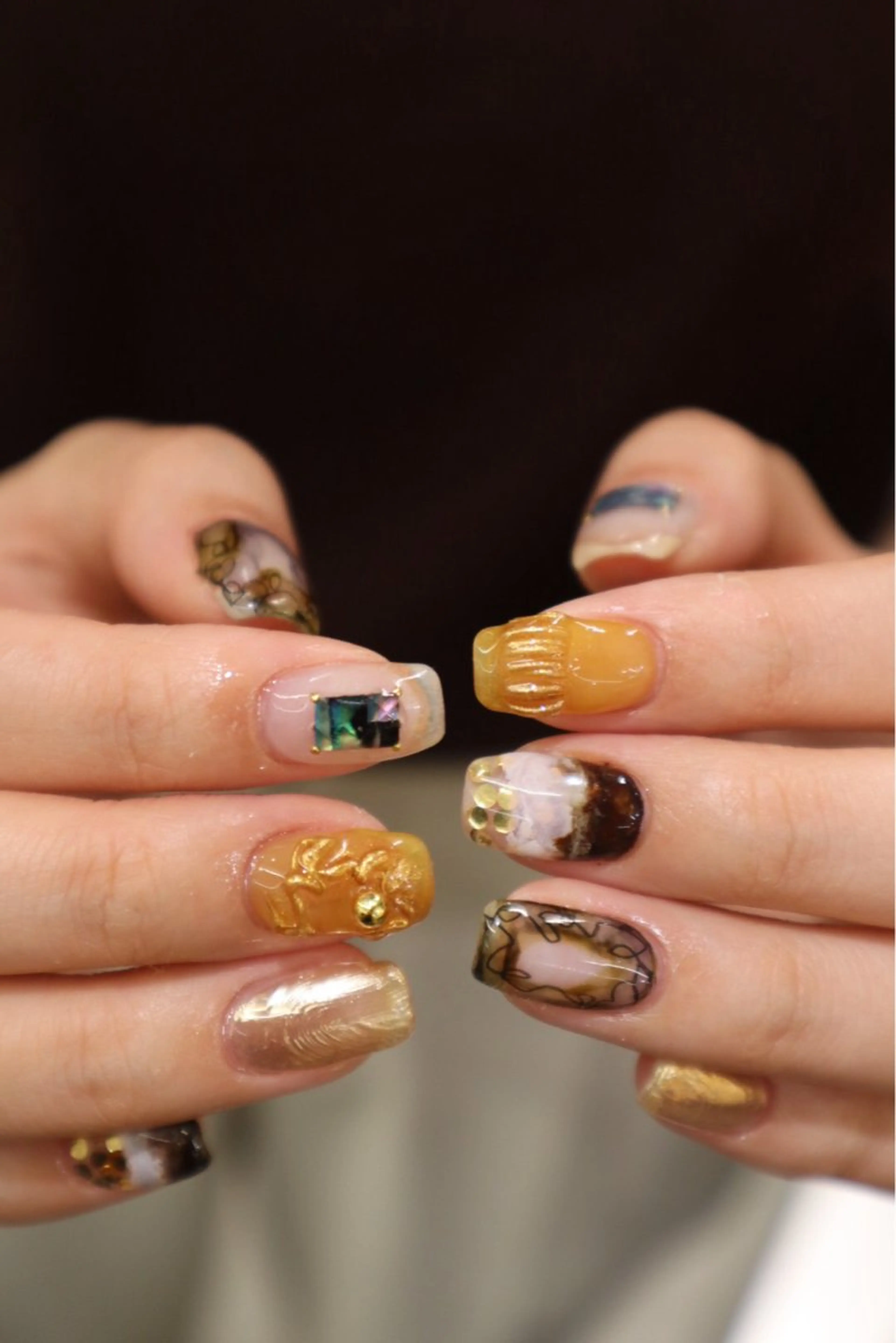 ネイル クリアネイル ハンドネイル sister  mohawk所属・chika ／ nailのネイルデザイン