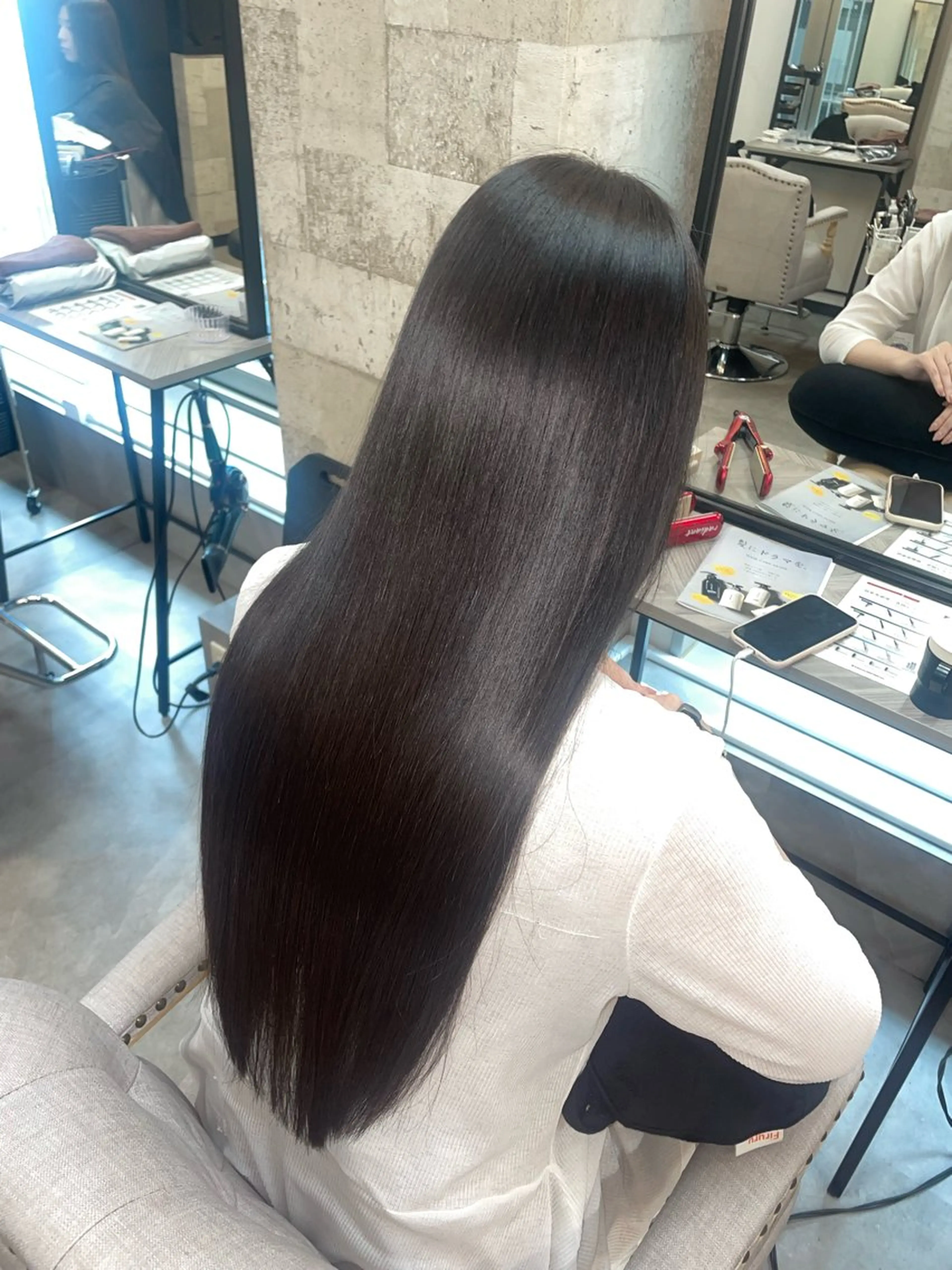 ロング ‎髪質改善/美髪矯正 mitsuki‎のヘアスタイル