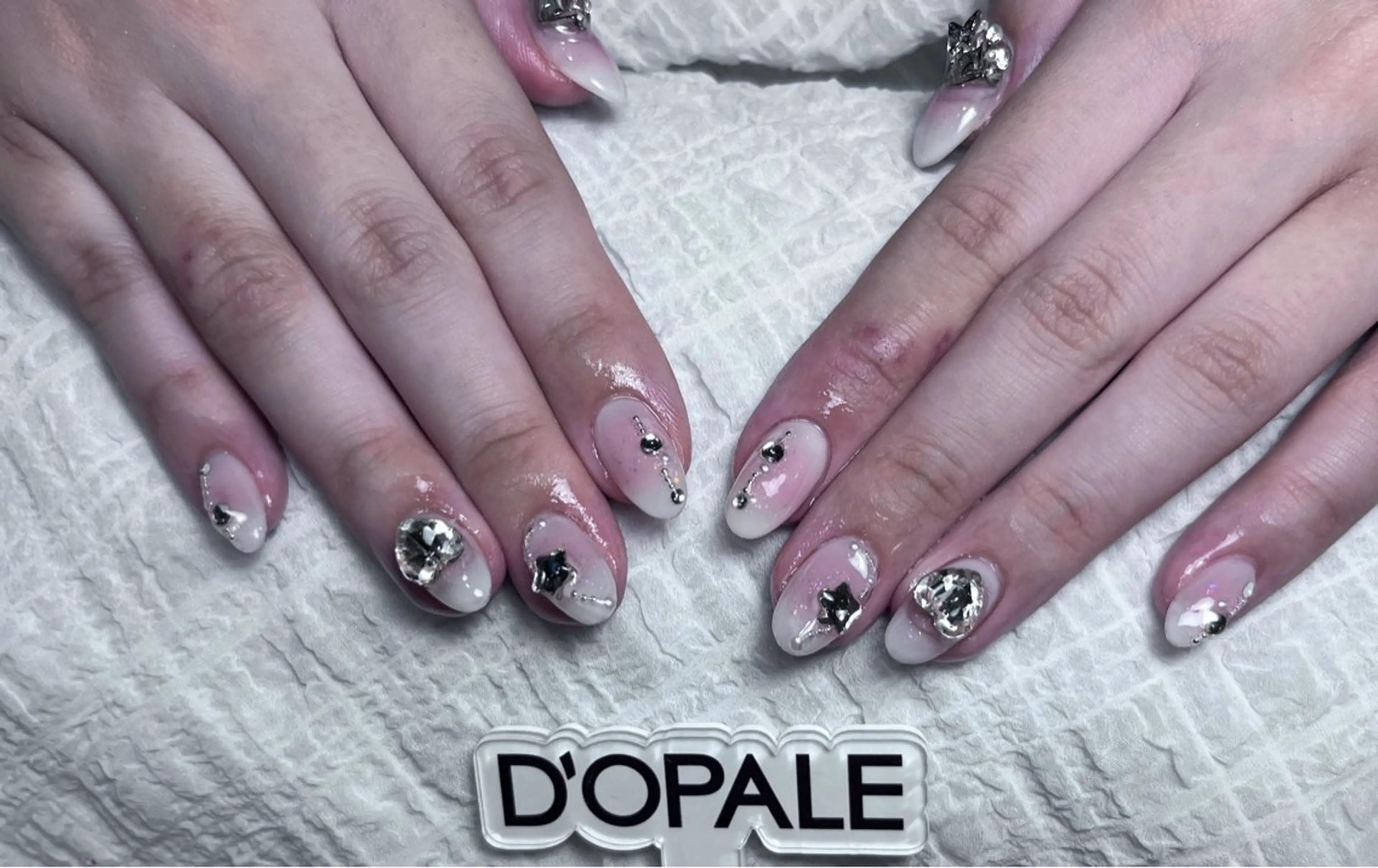 ネイル ハンドネイル D‘OPALEサロン所属・トパサロン 上野kkのネイルデザイン