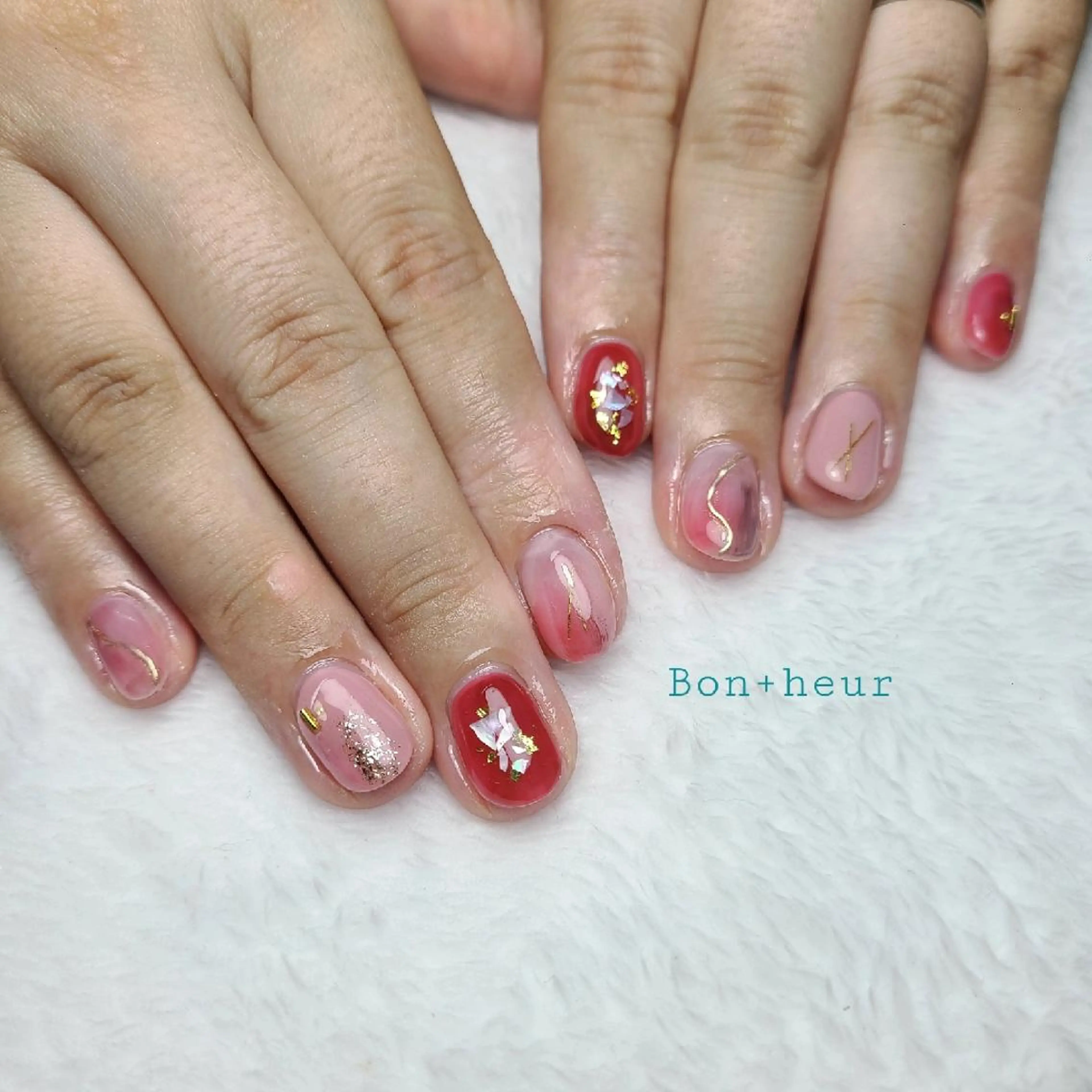 ネイル 宮口 紗子のネイルデザイン