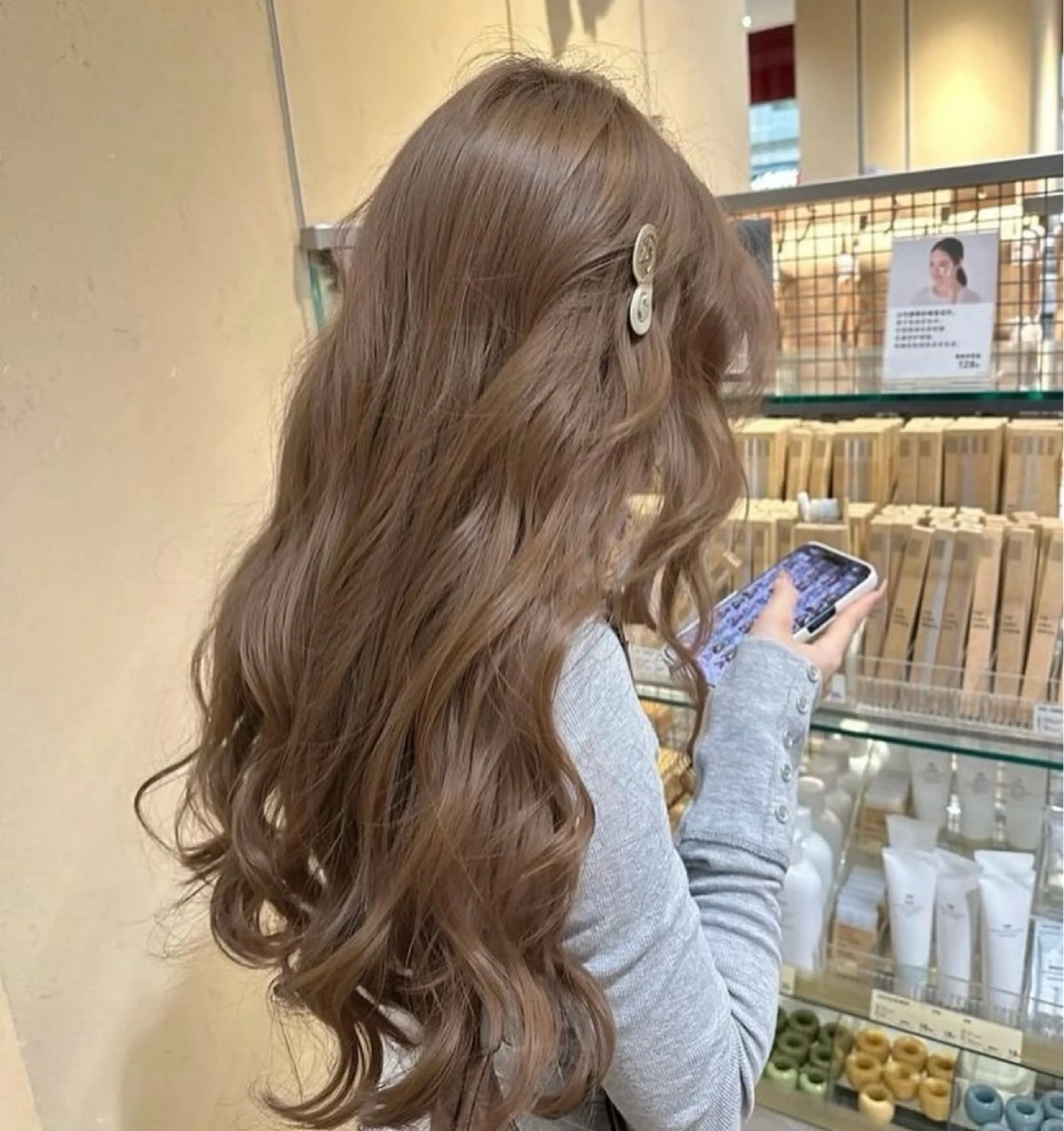 ロング カット ヘアカラー IVE所属・ダブルカラー 髪質改善🫧Annaのヘアスタイル