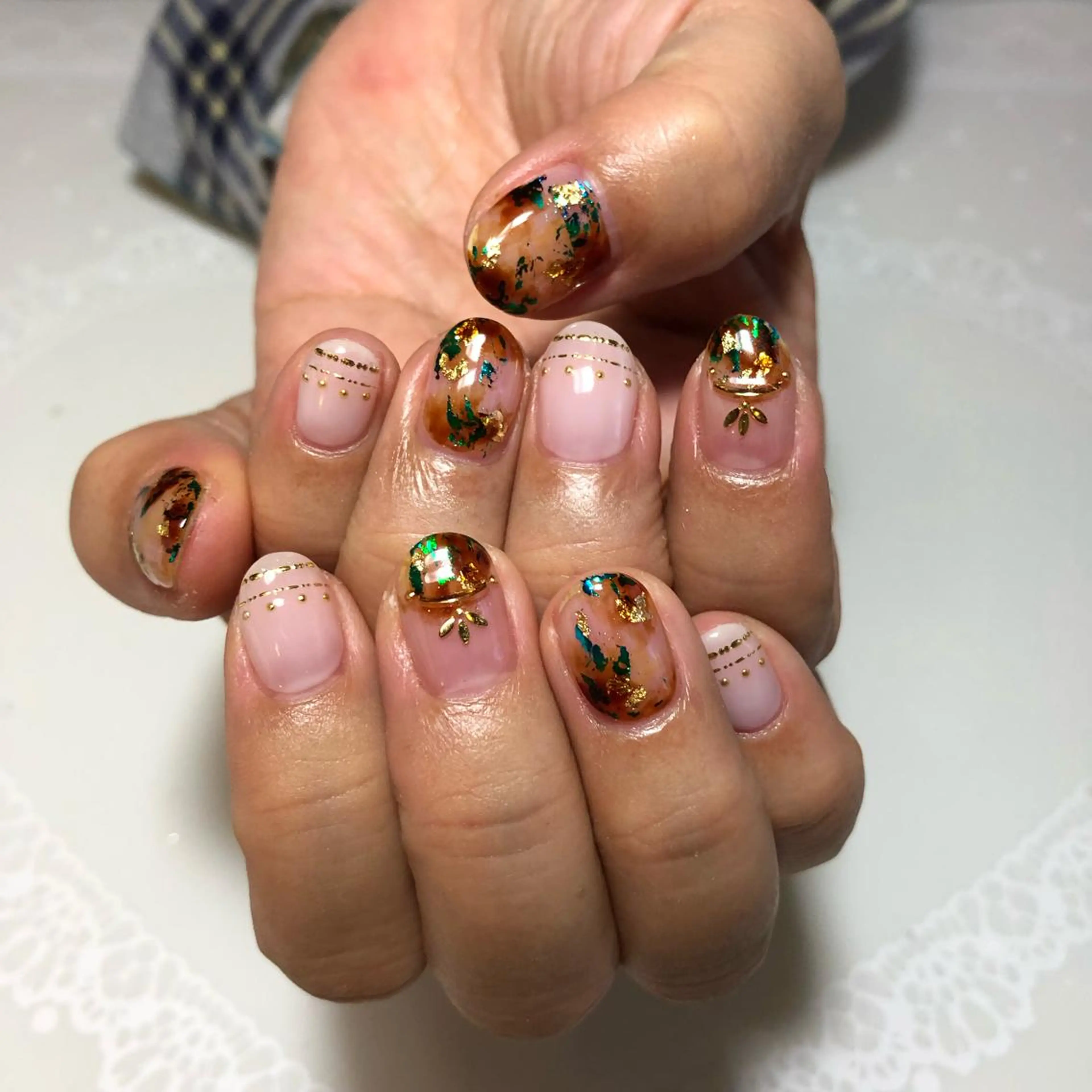 ネイル ニュアンスネイル g-up nail所属・米田 律子のネイルデザイン