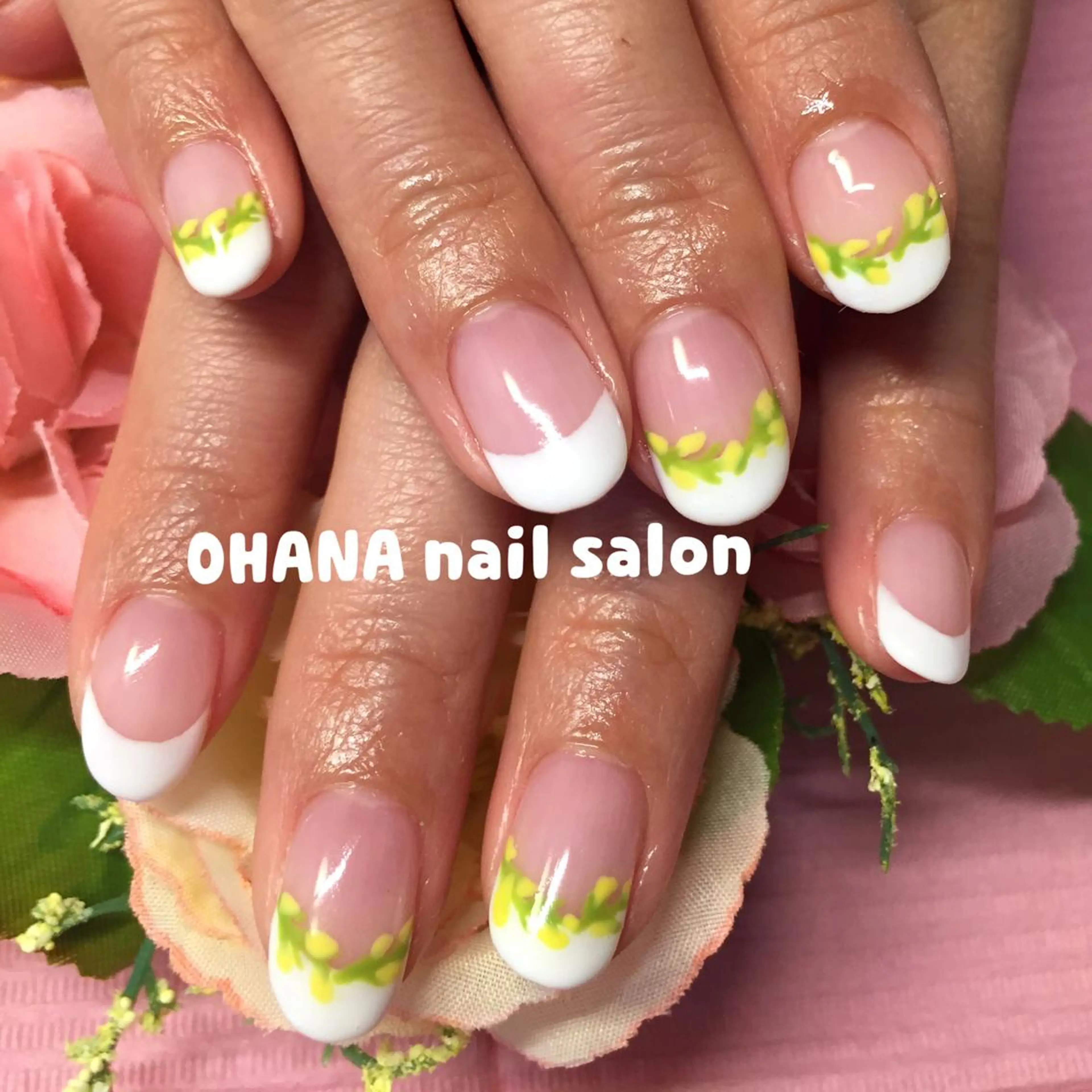 ネイル フレンチネイル ジェルネイル 春ネイル 那覇🏝️台湾人 ネイリストSHIUのネイルデザイン