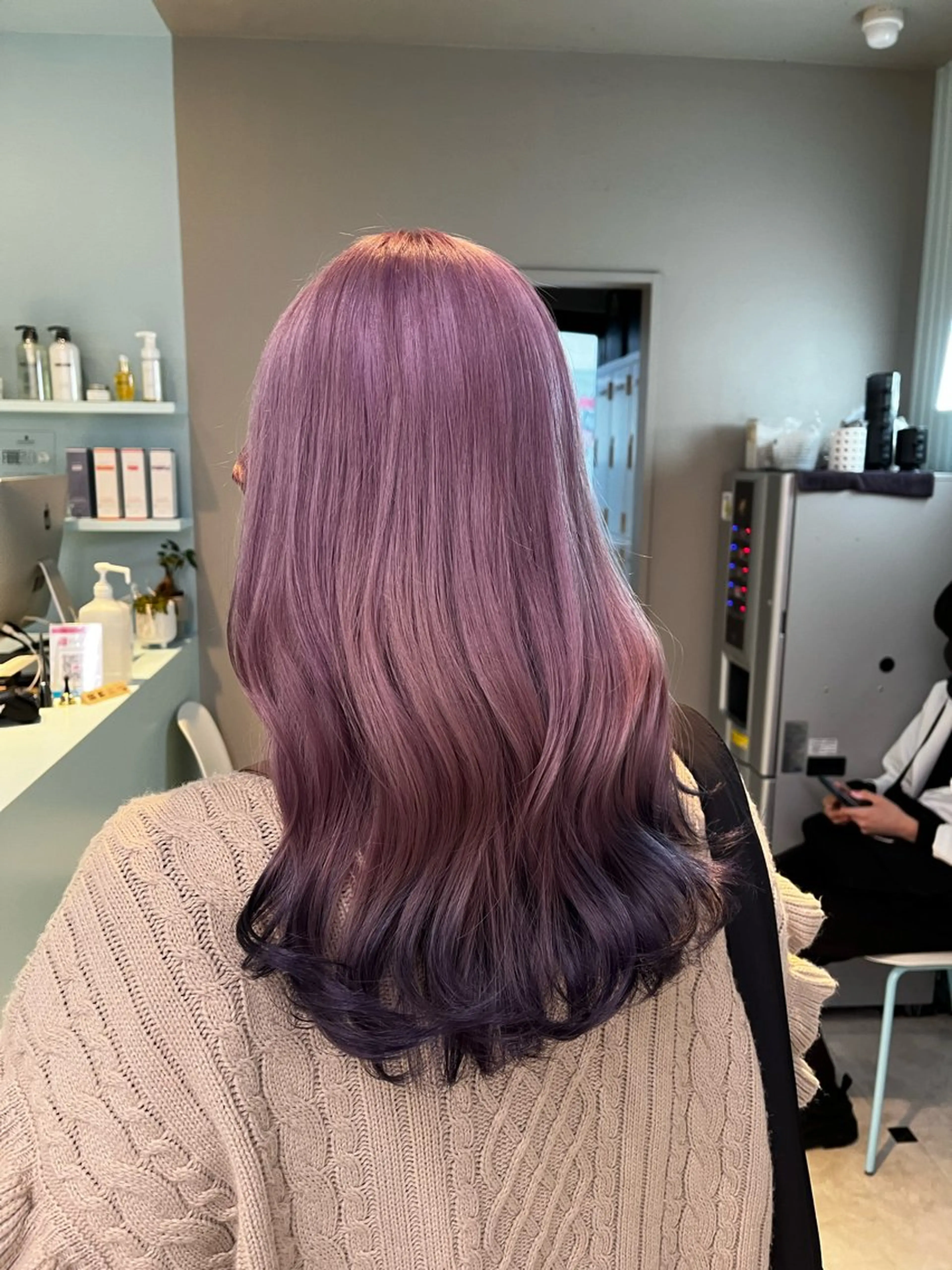 セミロング カラー ヘアカラー トリートメント ブリーチカラー 🩵MIZUKIのヘアスタイル
