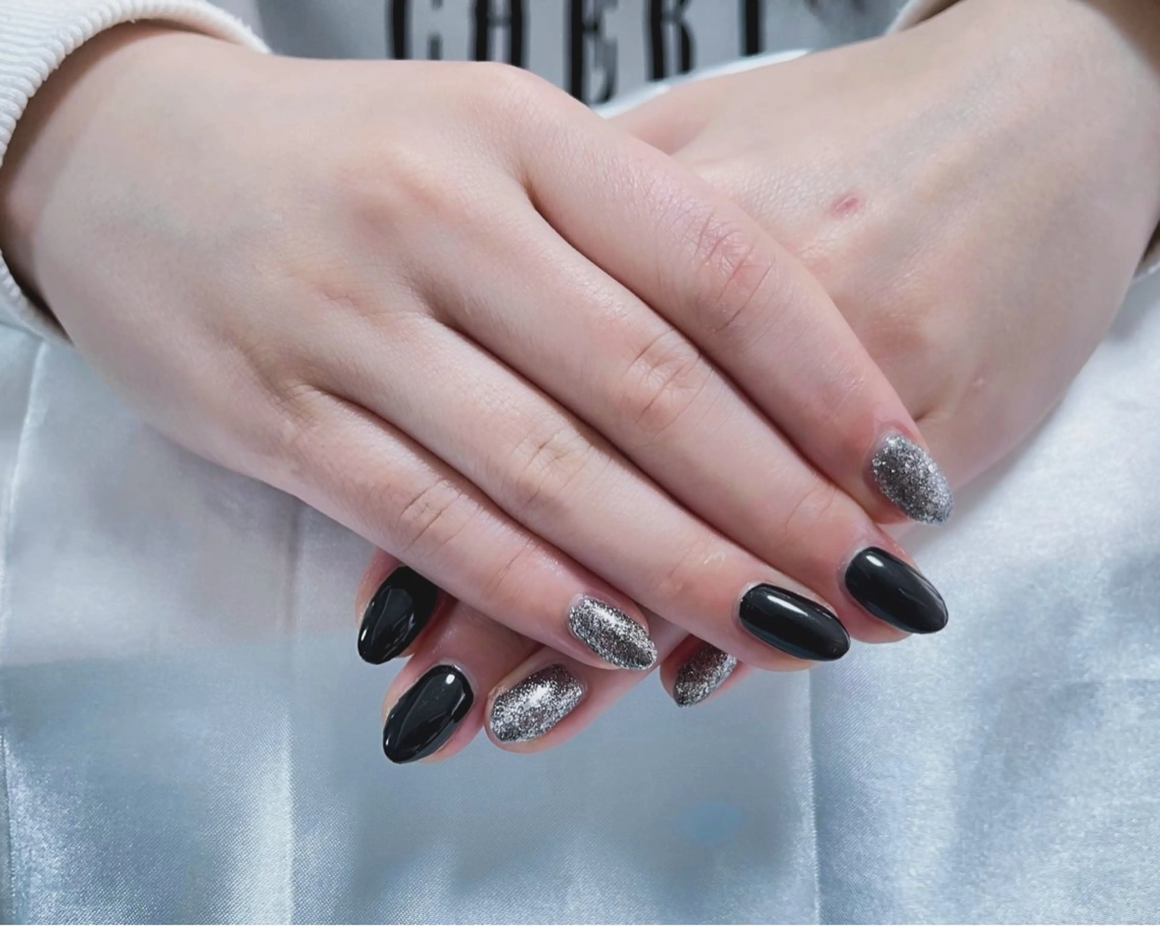 ネイル フットネイル ジェルネイル 韓国ネイル マグネットネイル 持ち込み ハンドネイル Akiko ネイルサロン所属・AKIKO ネイルサロンのネイルデザイン