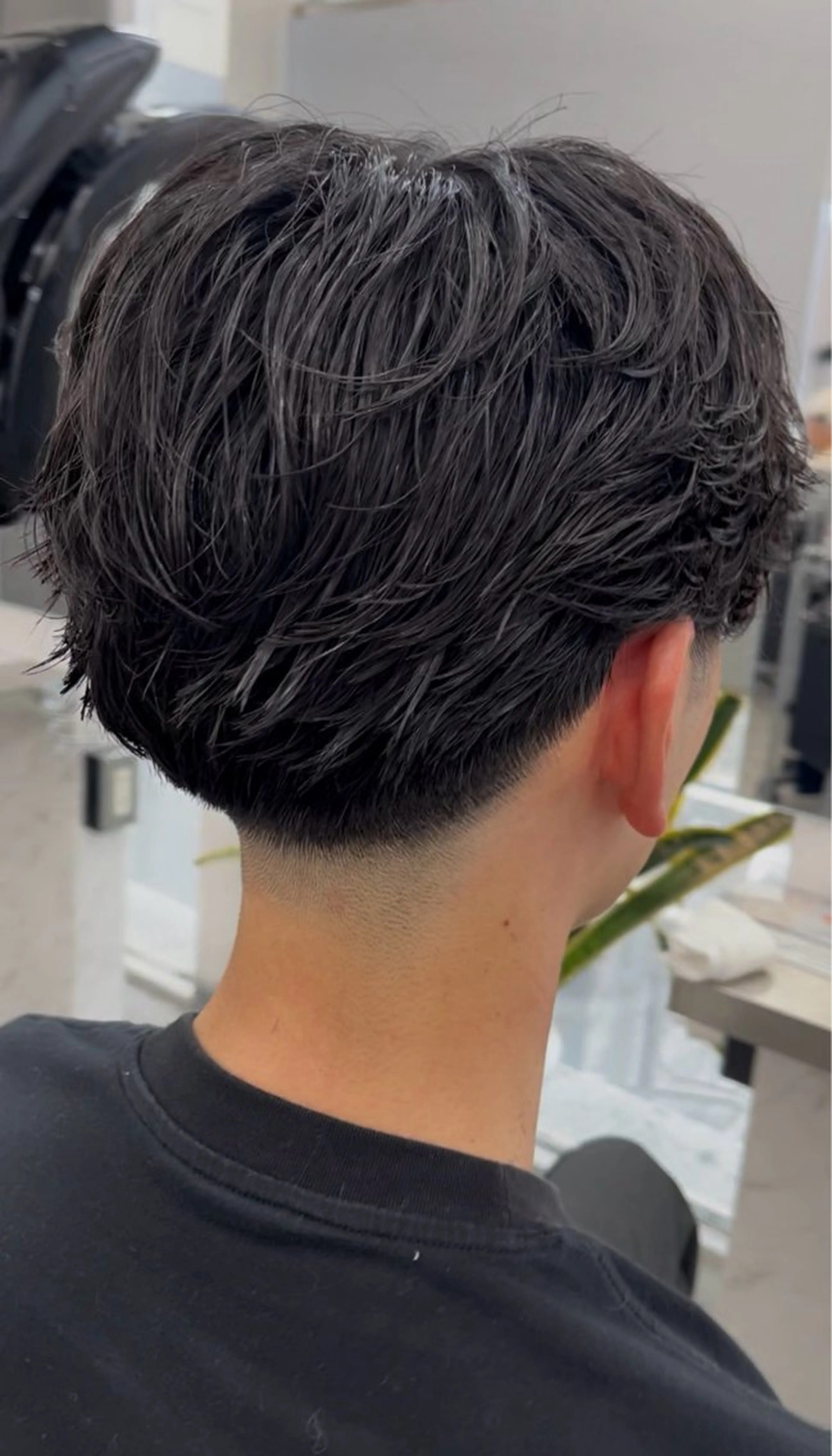 メンズ フェードカット 刈り上げ HOMME    BLANCHE所属・Seira 札幌メンズサロンのヘアスタイル