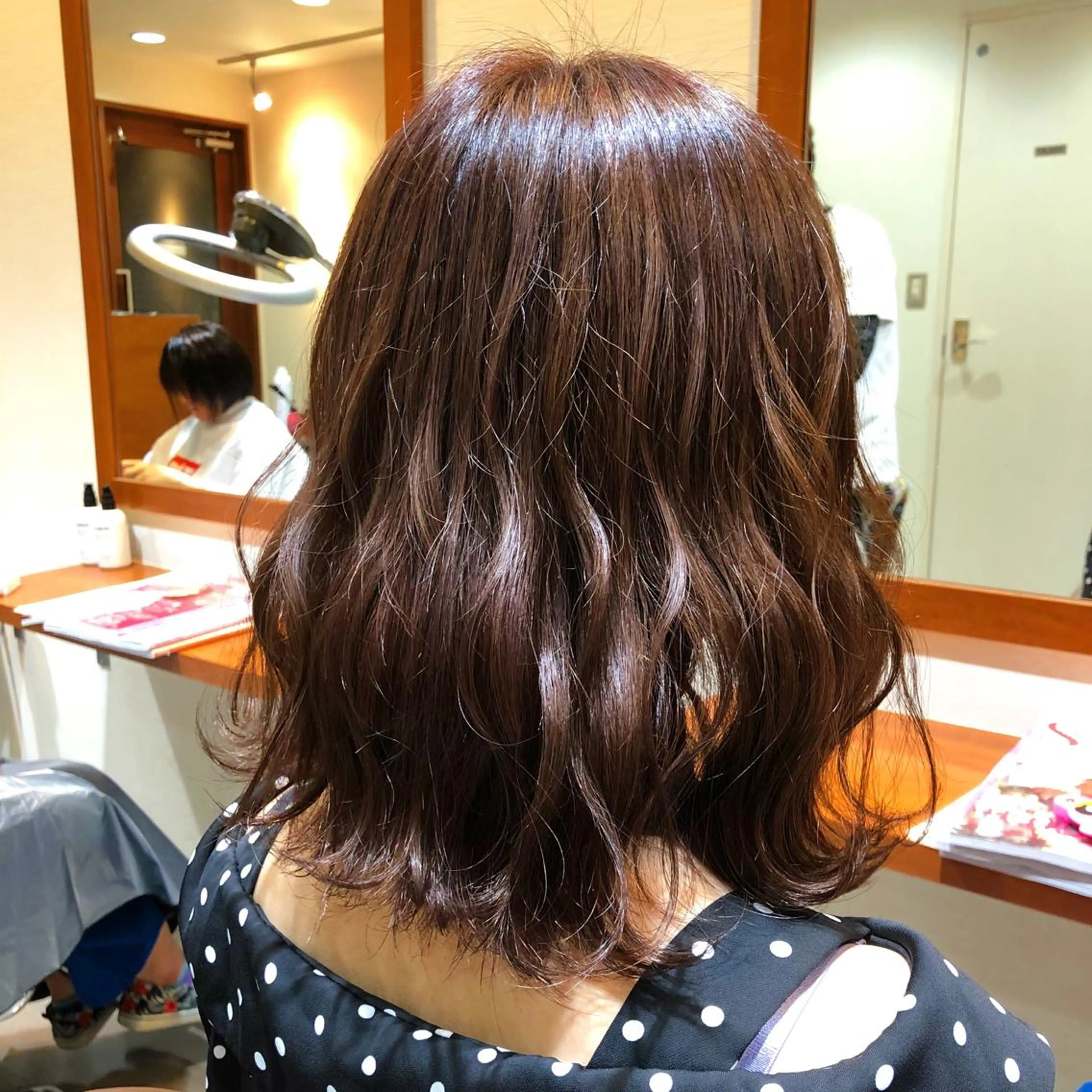 ミディアム カラー アッシュ ベージュカラー 【PRIMAL】萩原 凌のヘアスタイル
