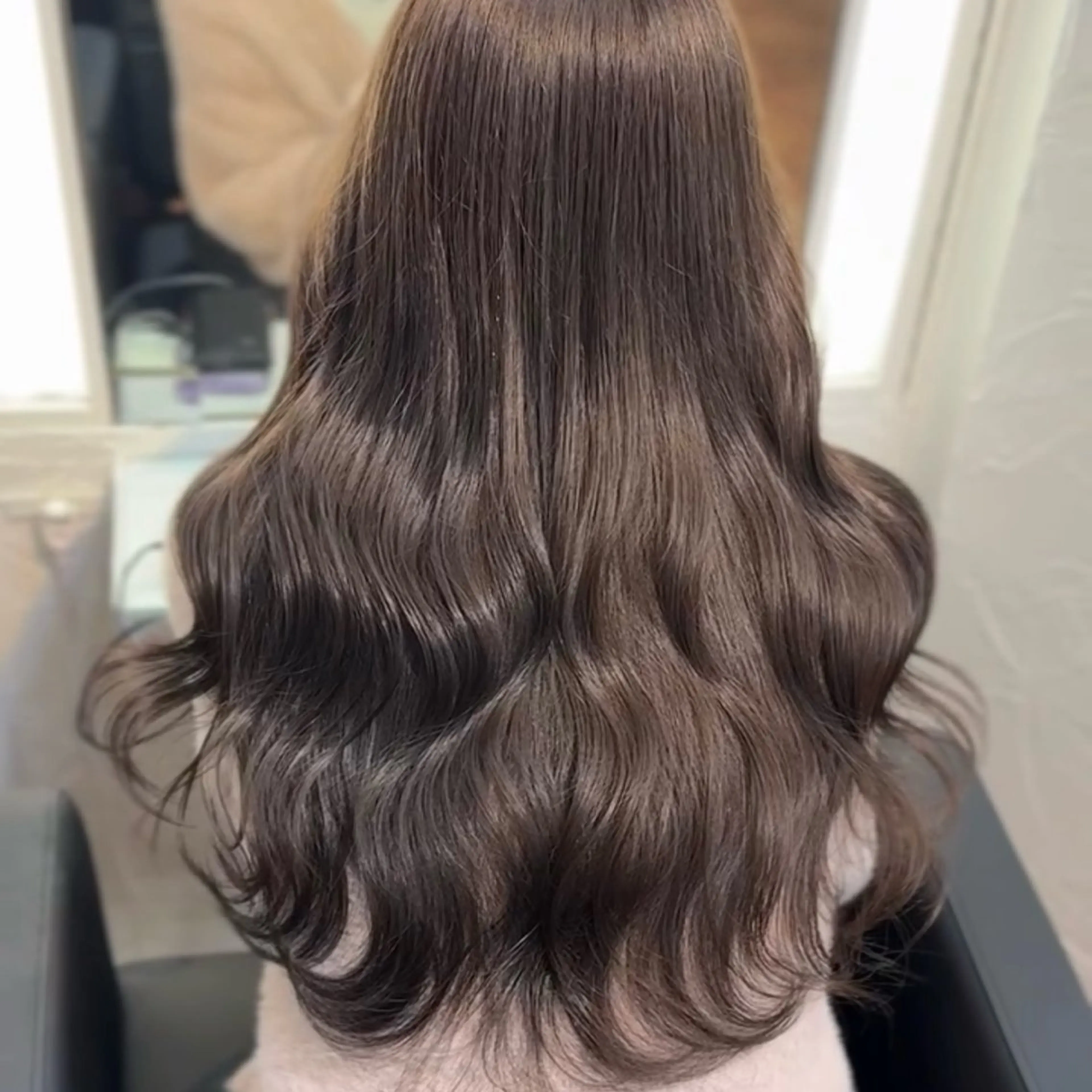 《ミニモ学割》U24👩🏻‍🎓🌸全体カット+ブリーチなしワンカラー+3stepトリートメントの写真